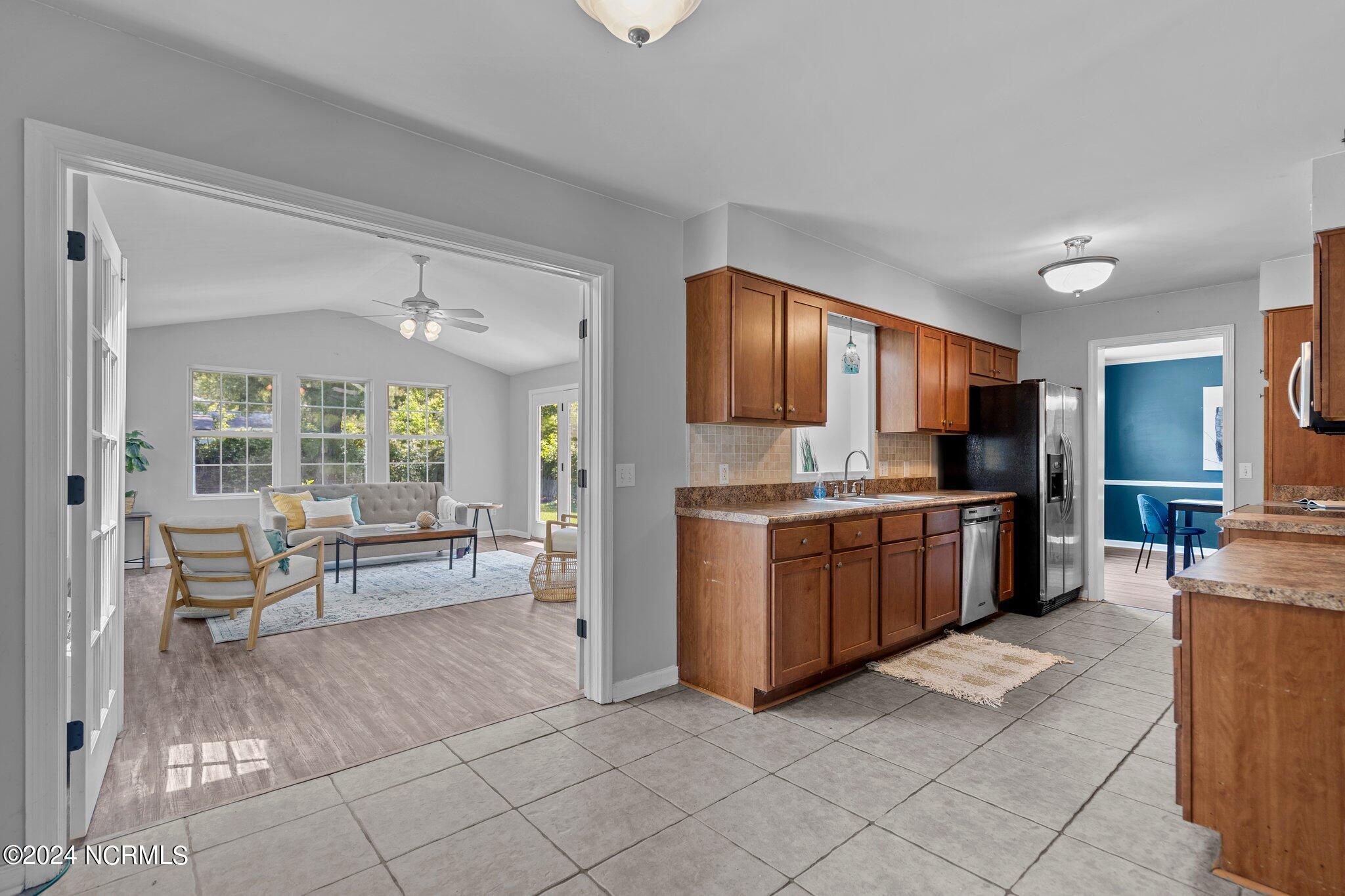 2902 Colonel Lamb Drive