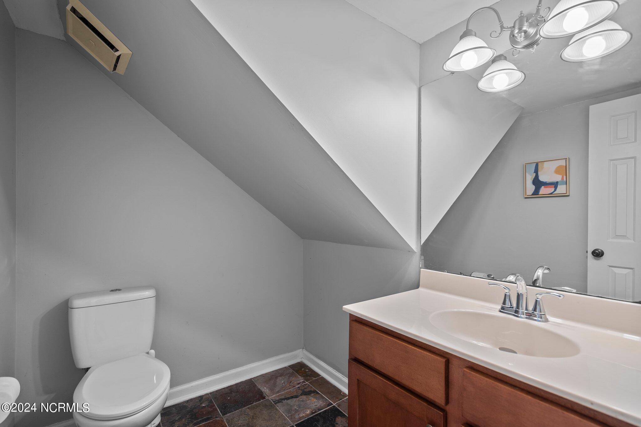 2902 Colonel Lamb Drive