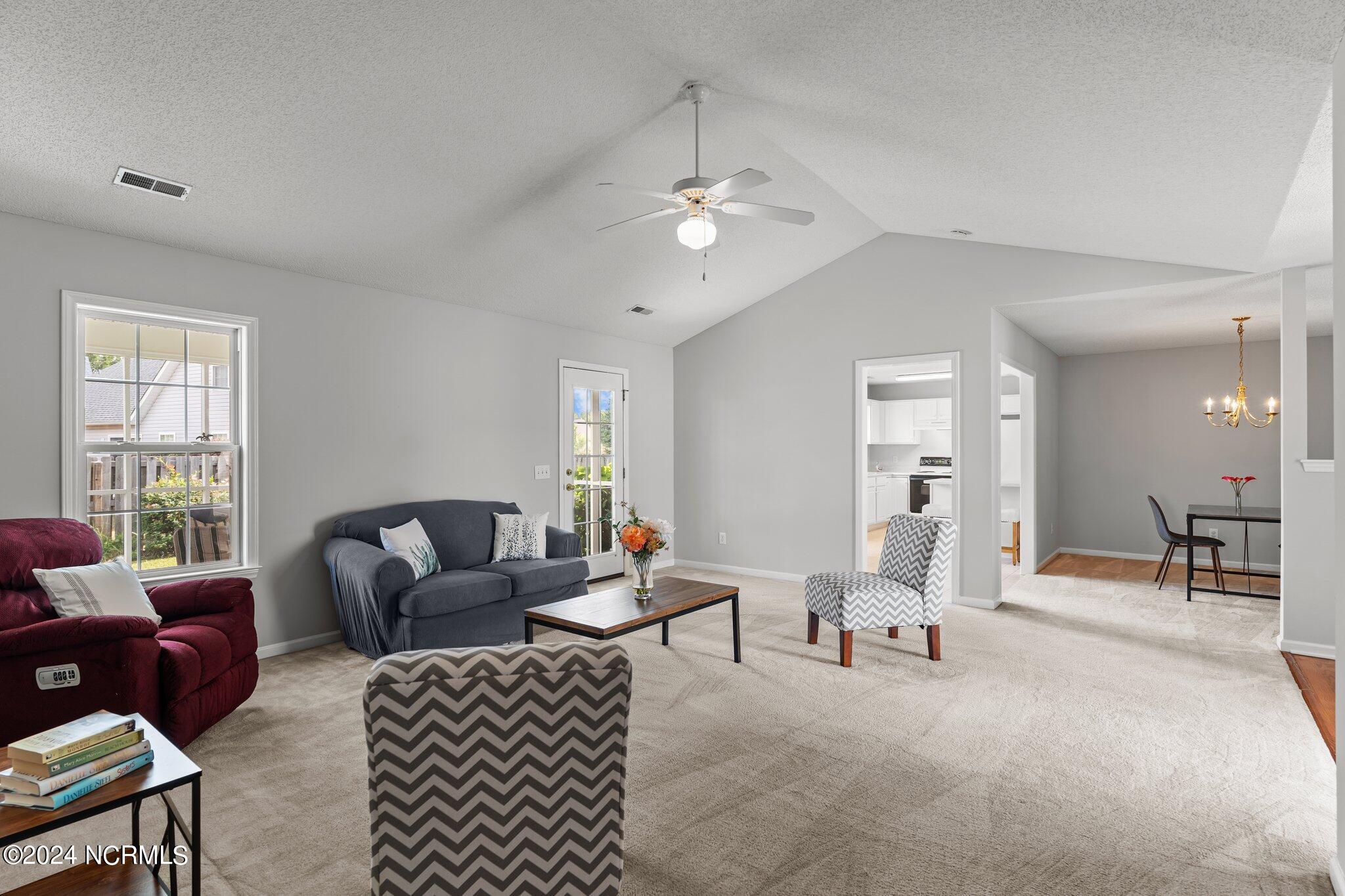 3003 White Road