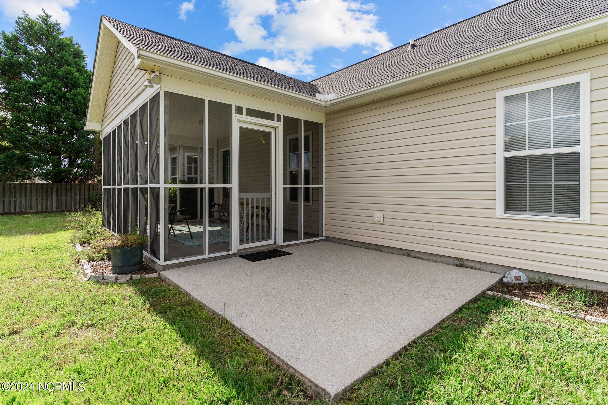 3003 White Road