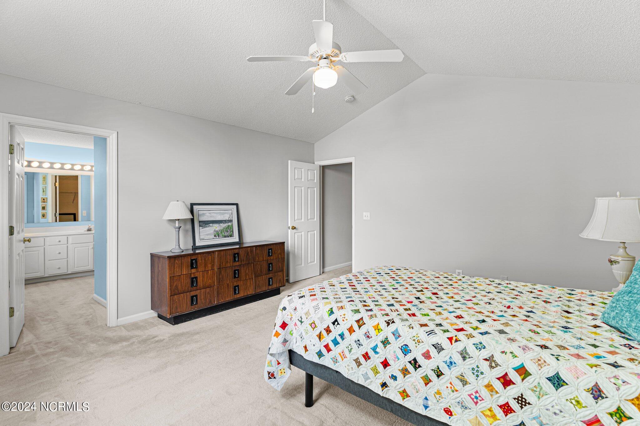 3003 White Road