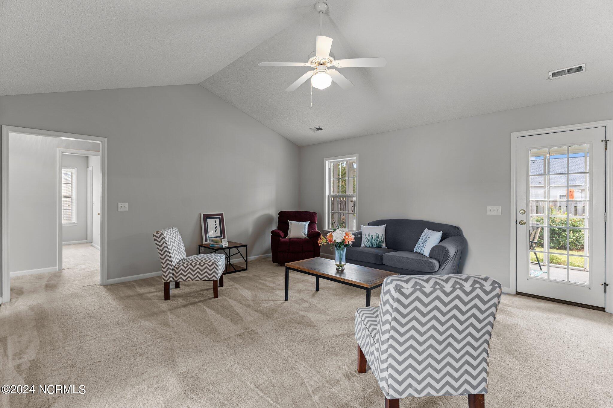 3003 White Road