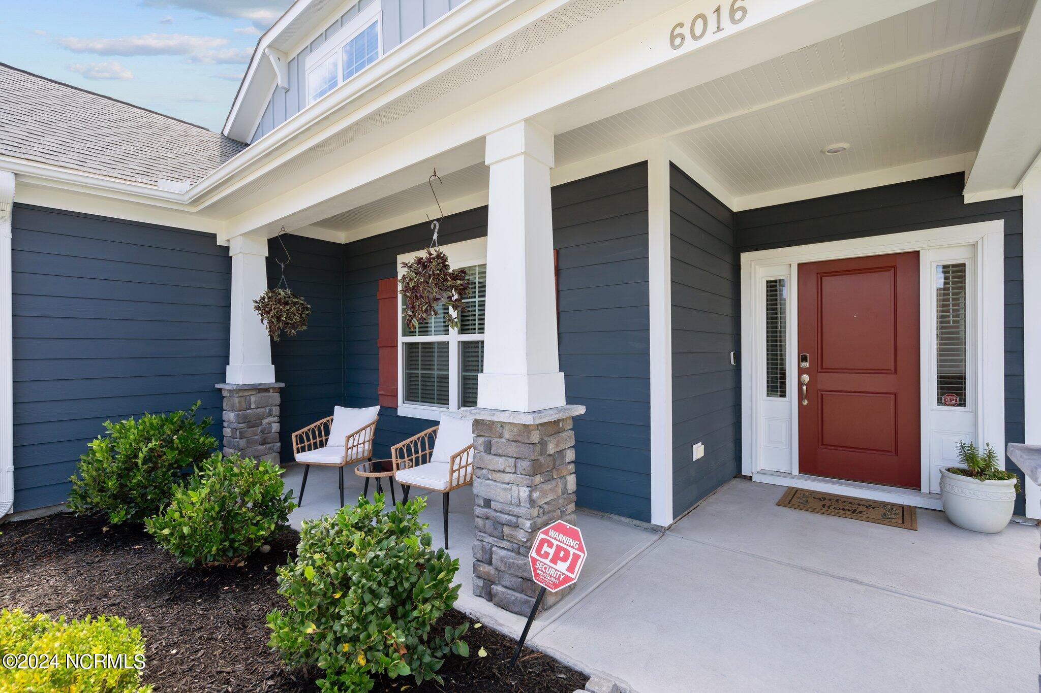 6016 Meadowgrove Loop
