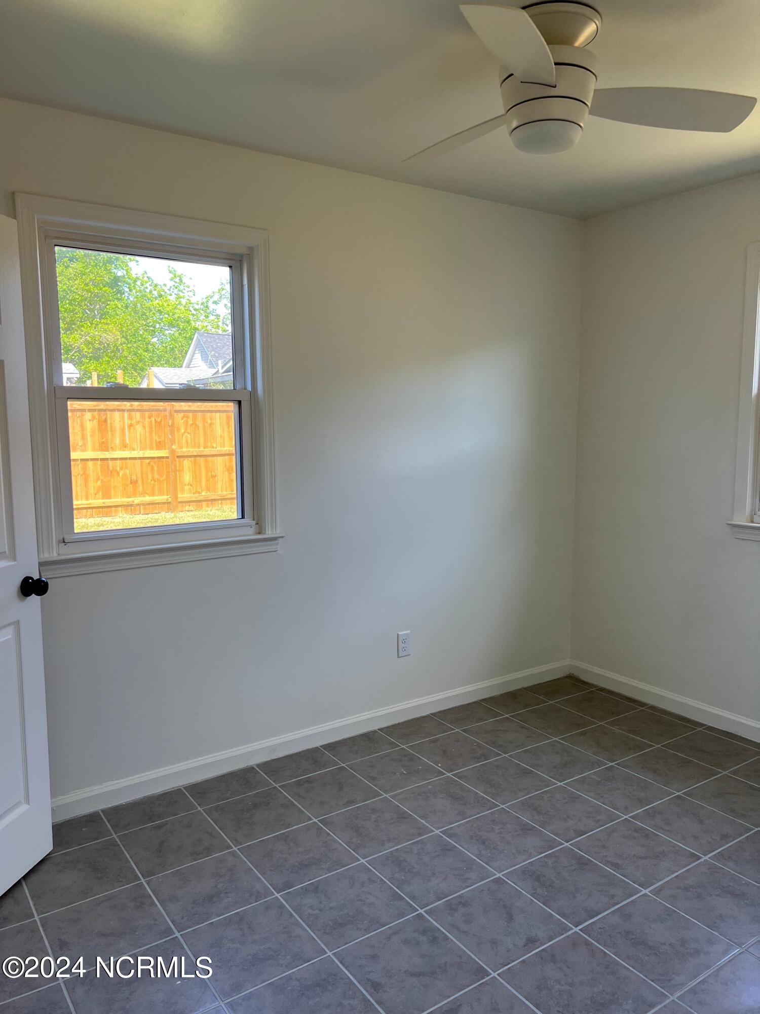 811 Gerdes Alley