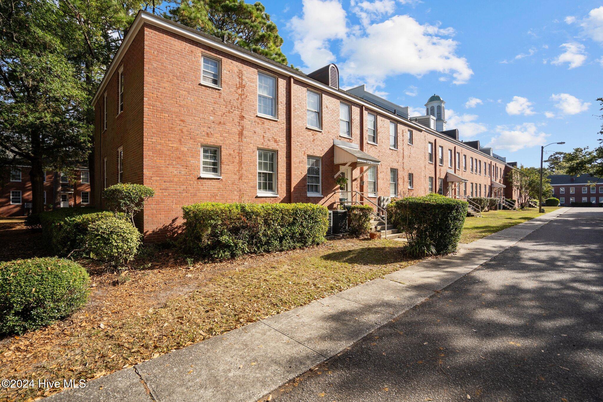 2940 Oleander Drive C-16 C-16