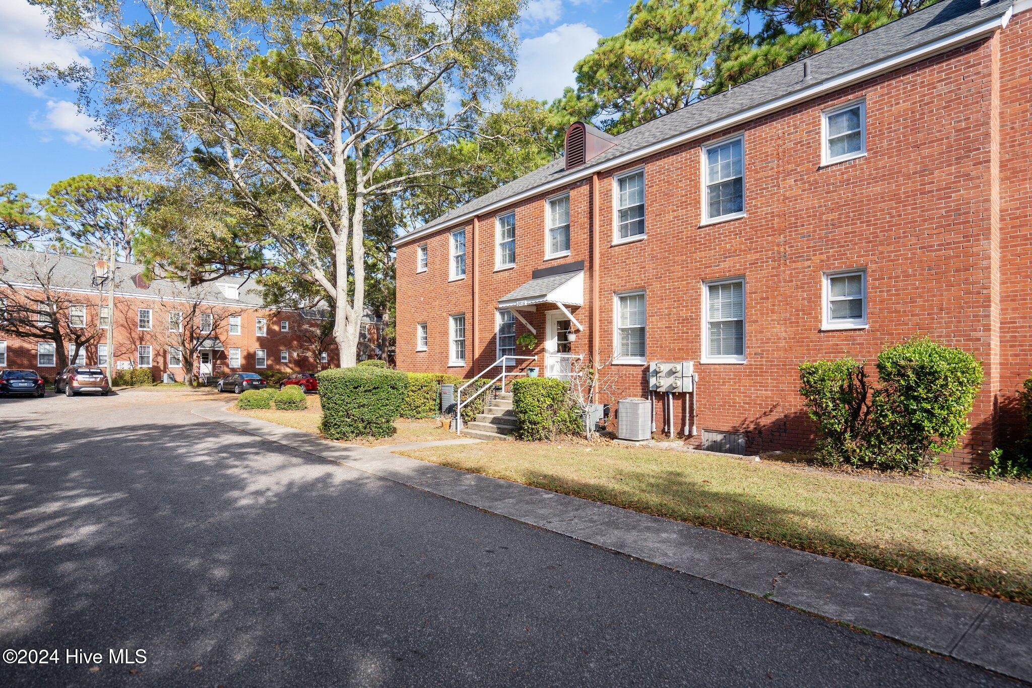 2940 Oleander Drive C-16 C-16