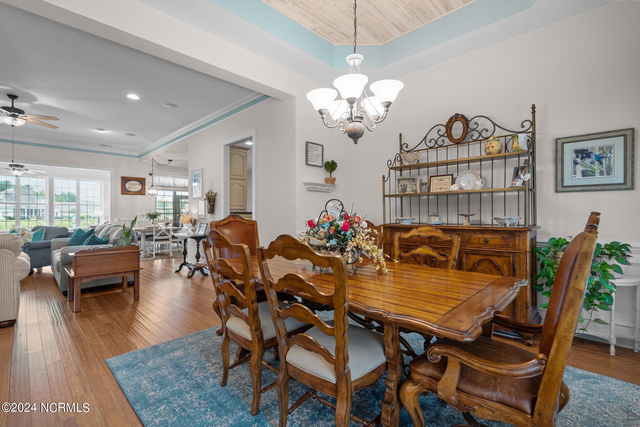 2136 Talmage Drive