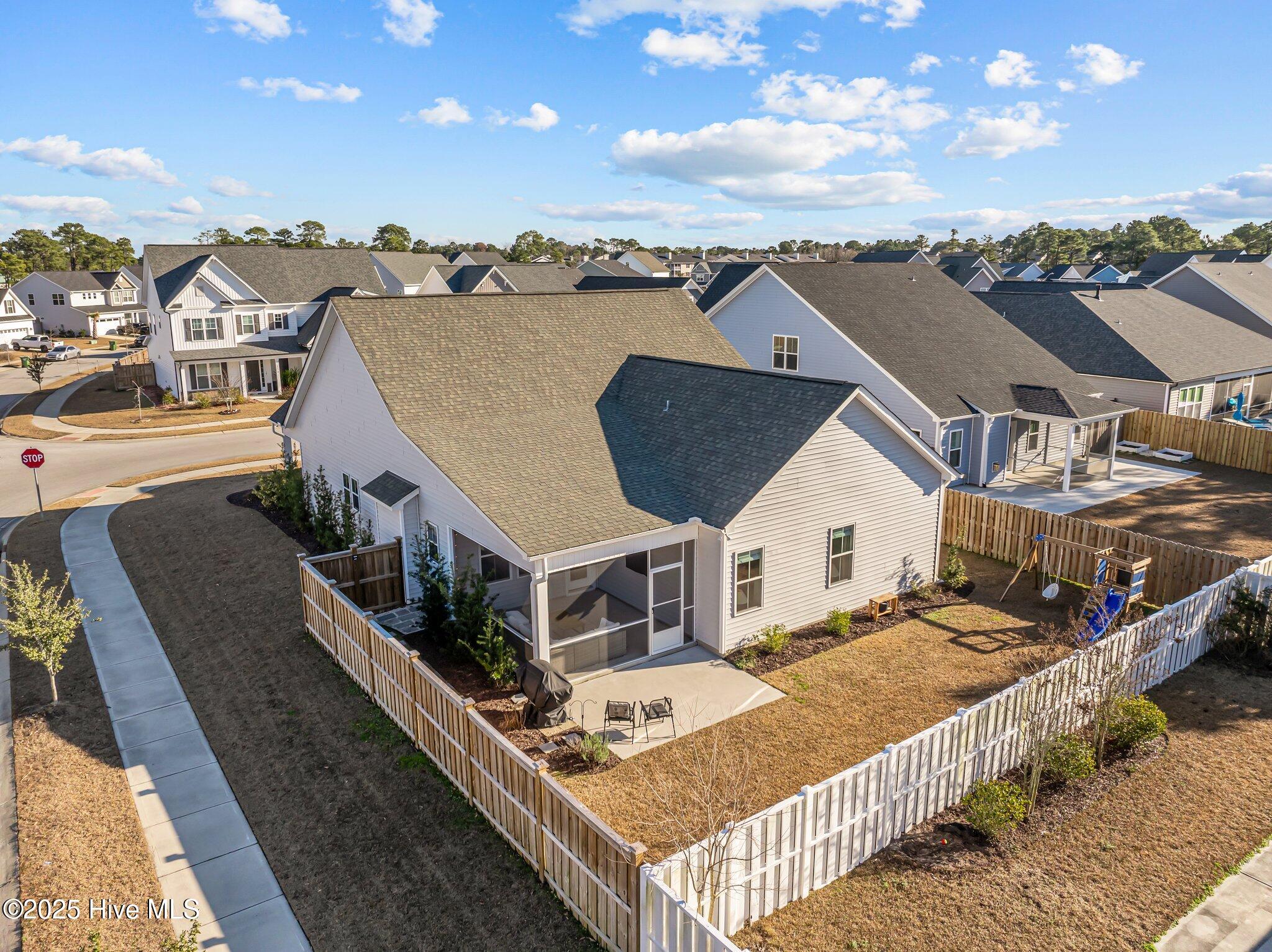 5273 Trumpet Vine Way
