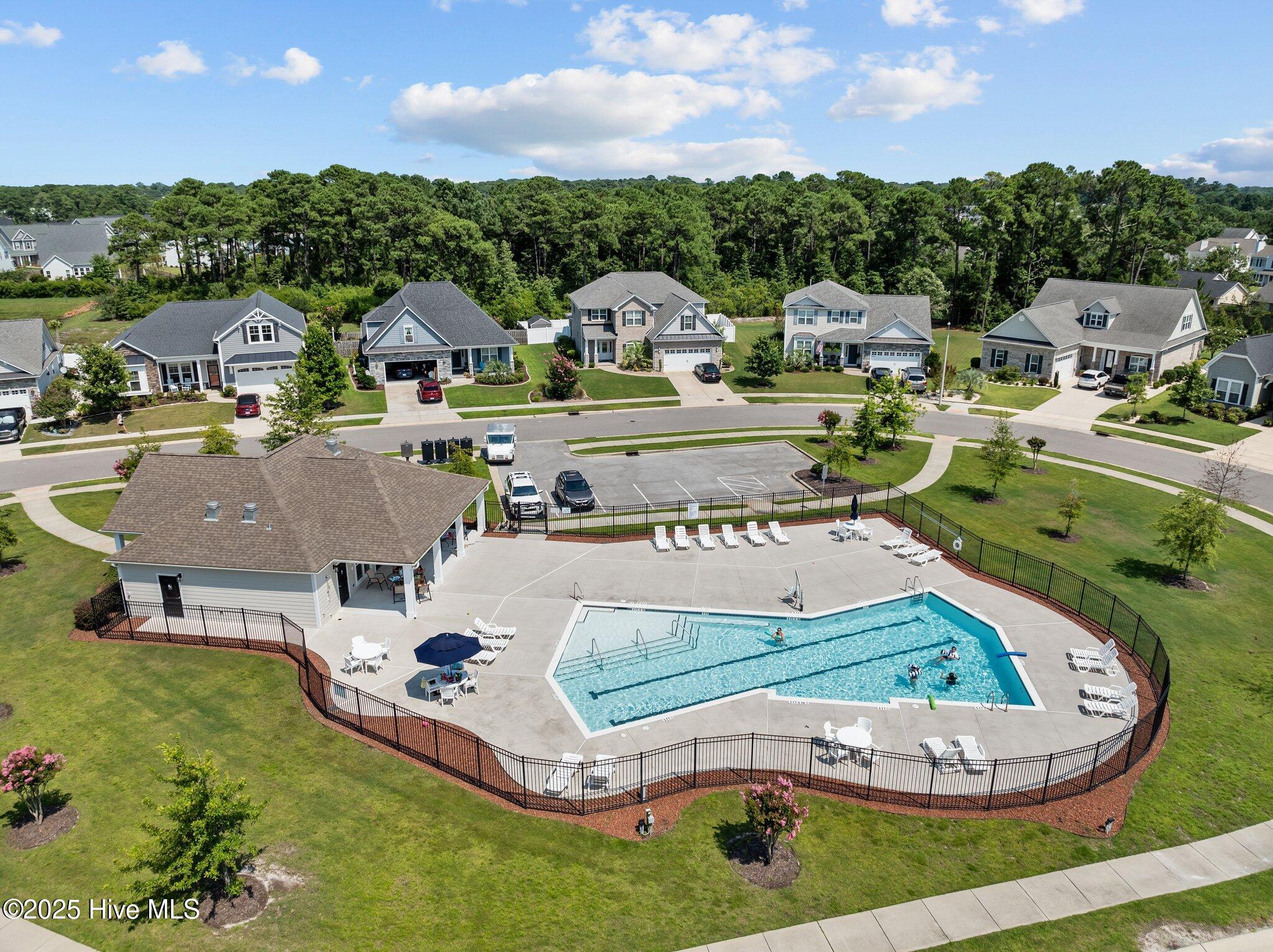 5273 Trumpet Vine Way