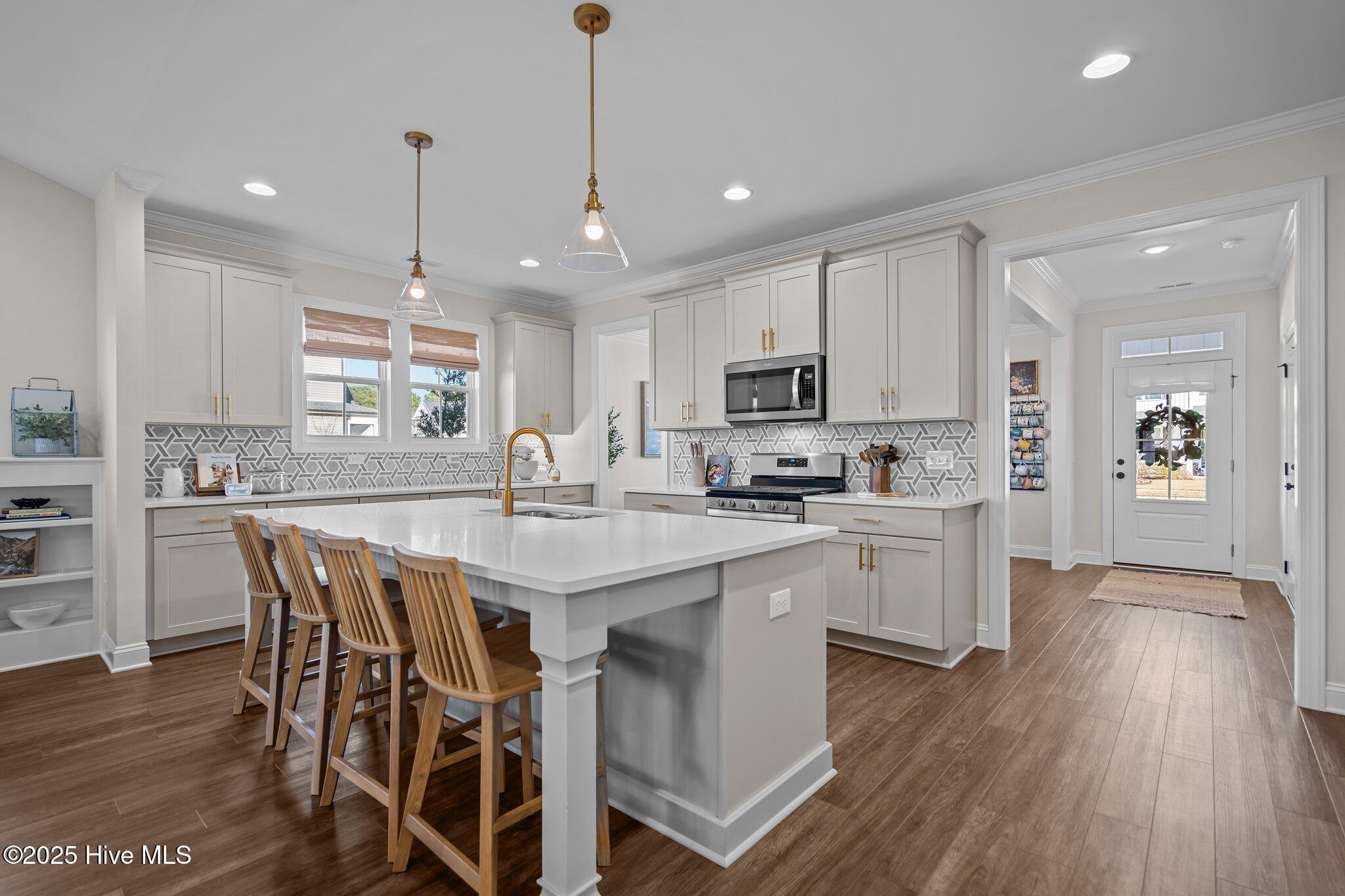 5273 Trumpet Vine Way