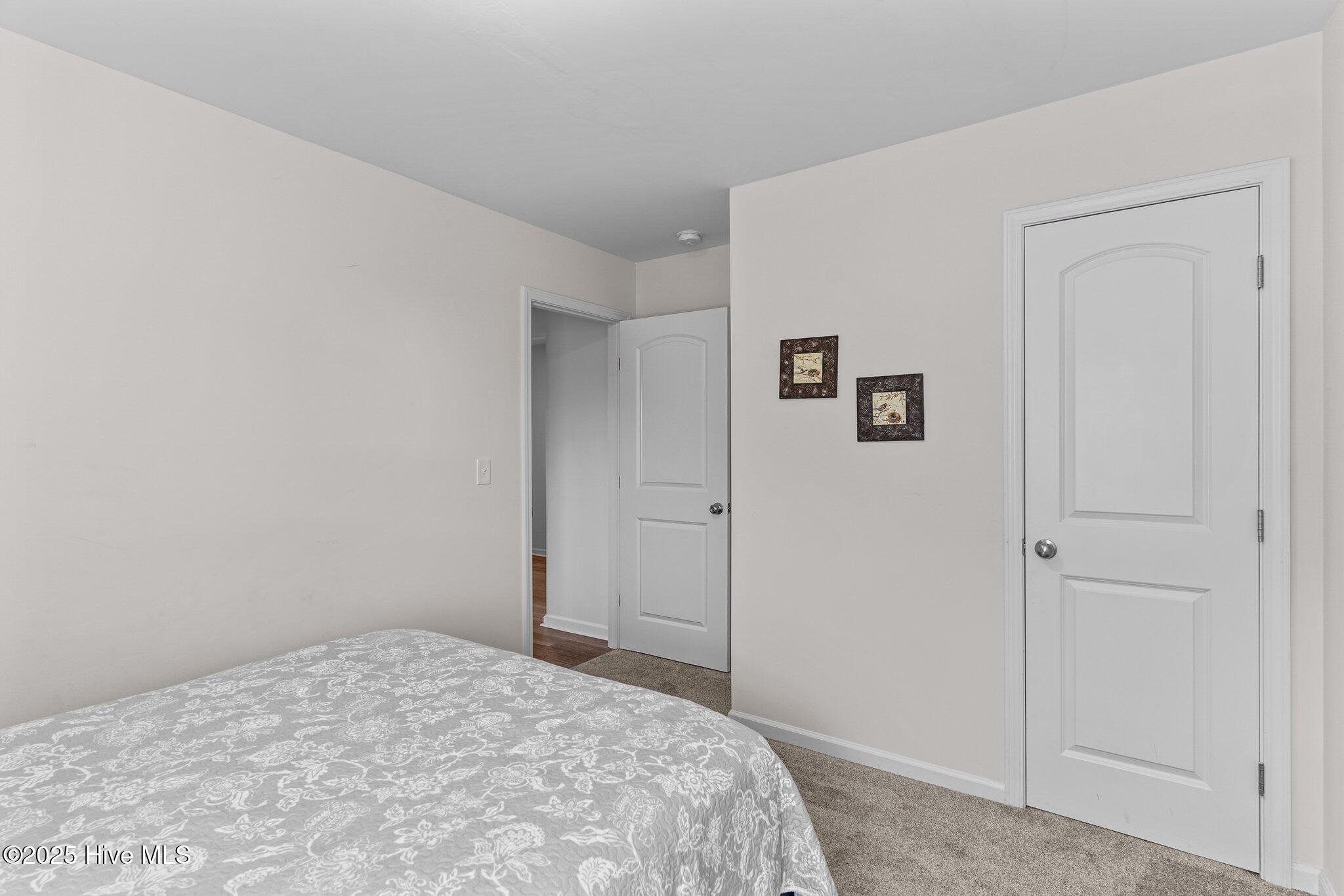 453 Old Charleston Drive SE