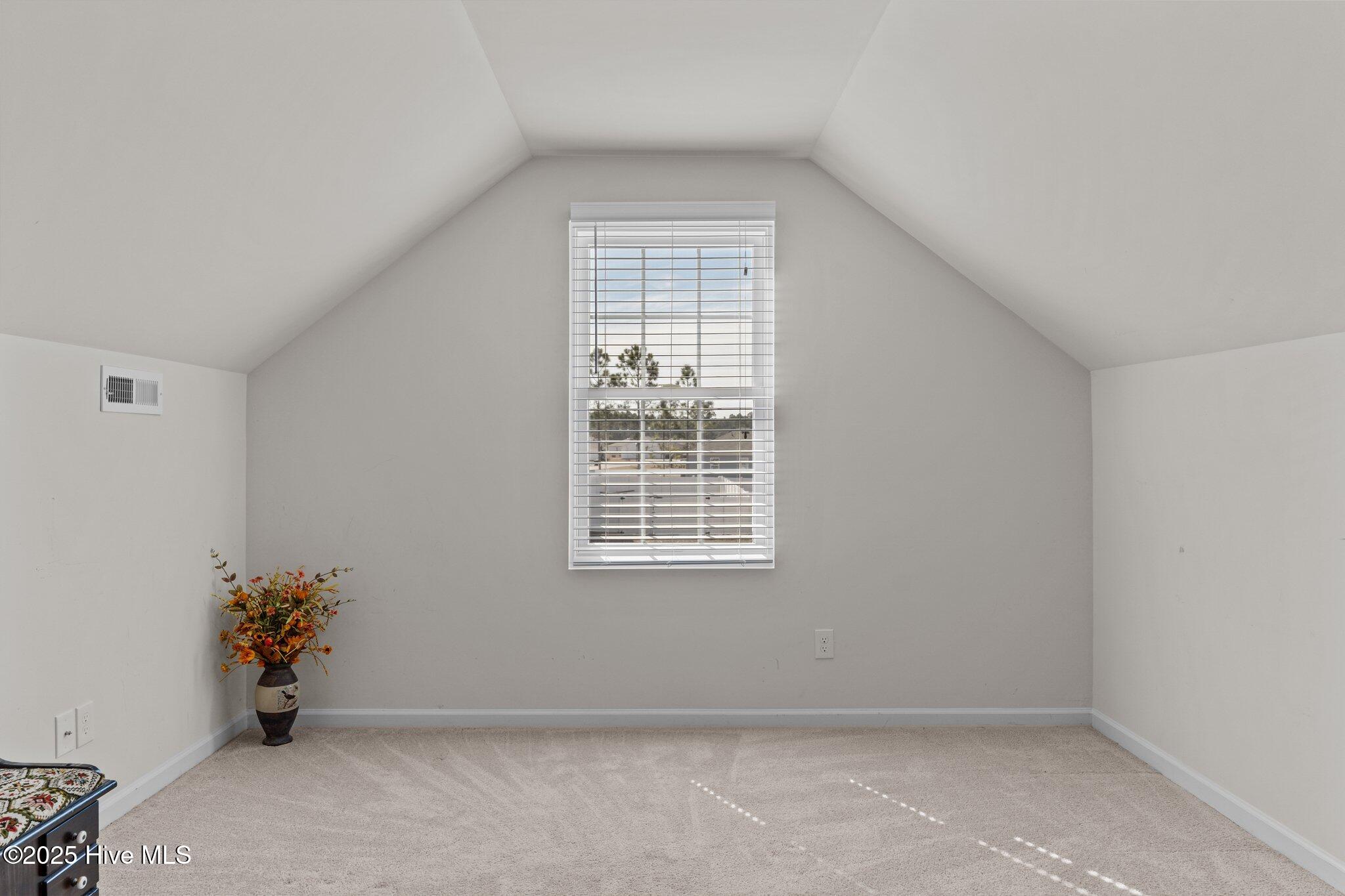 453 Old Charleston Drive SE