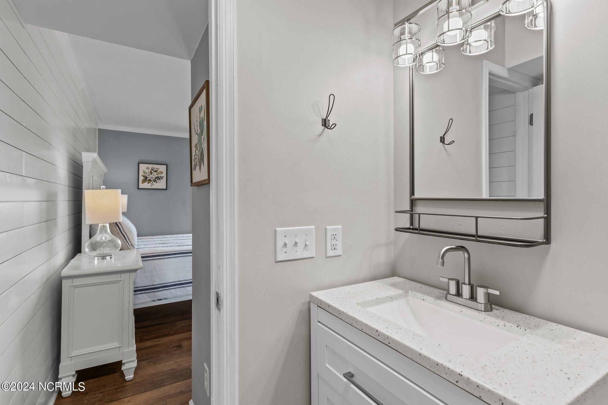 111 Florida Avenue Apt 10