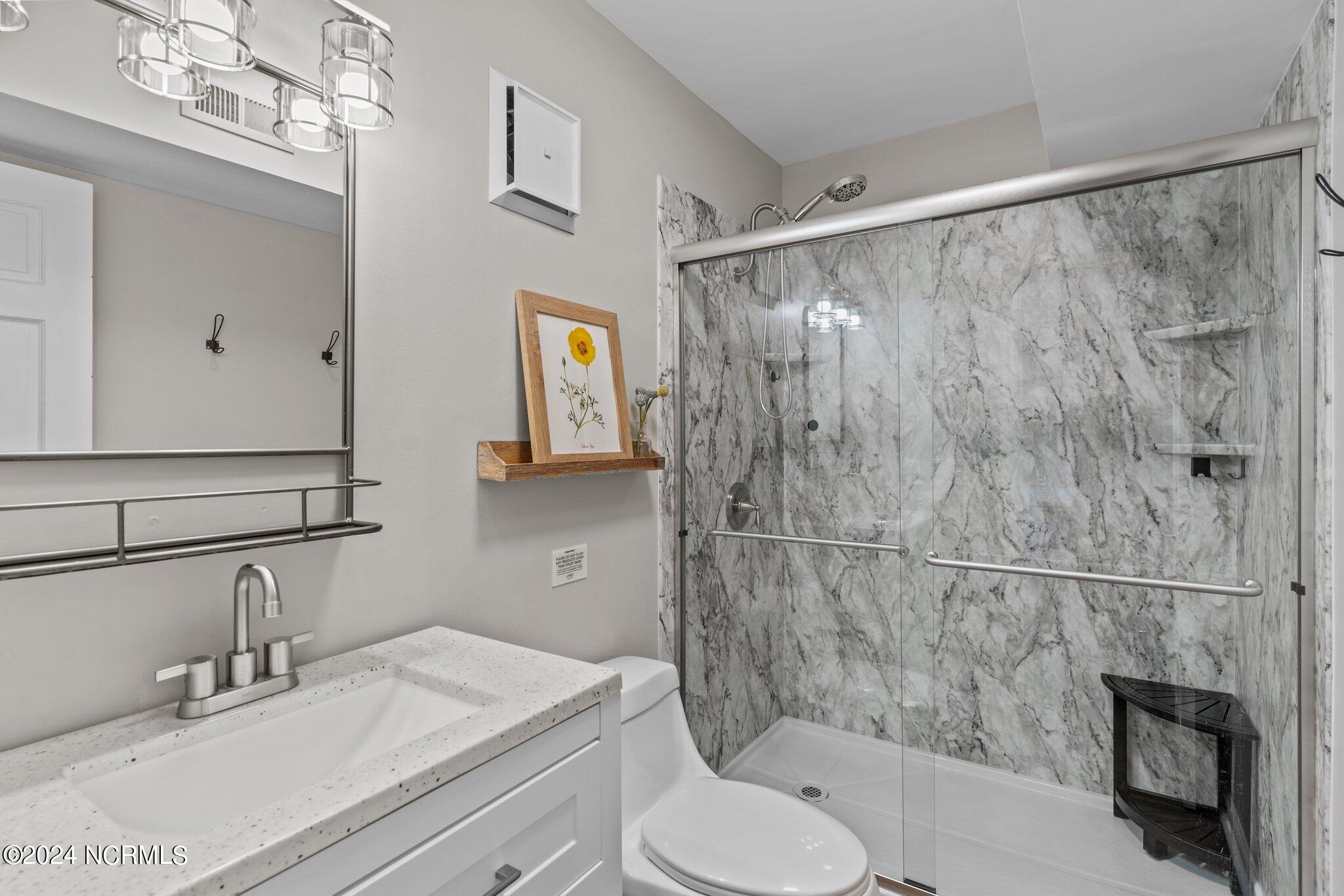 111 Florida Avenue Apt 10