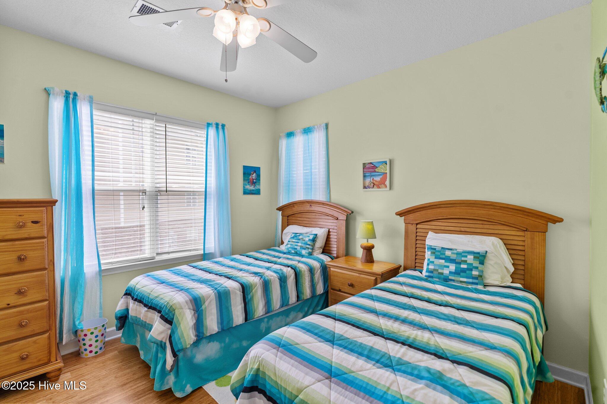 250 Woodlands Way Unit 14