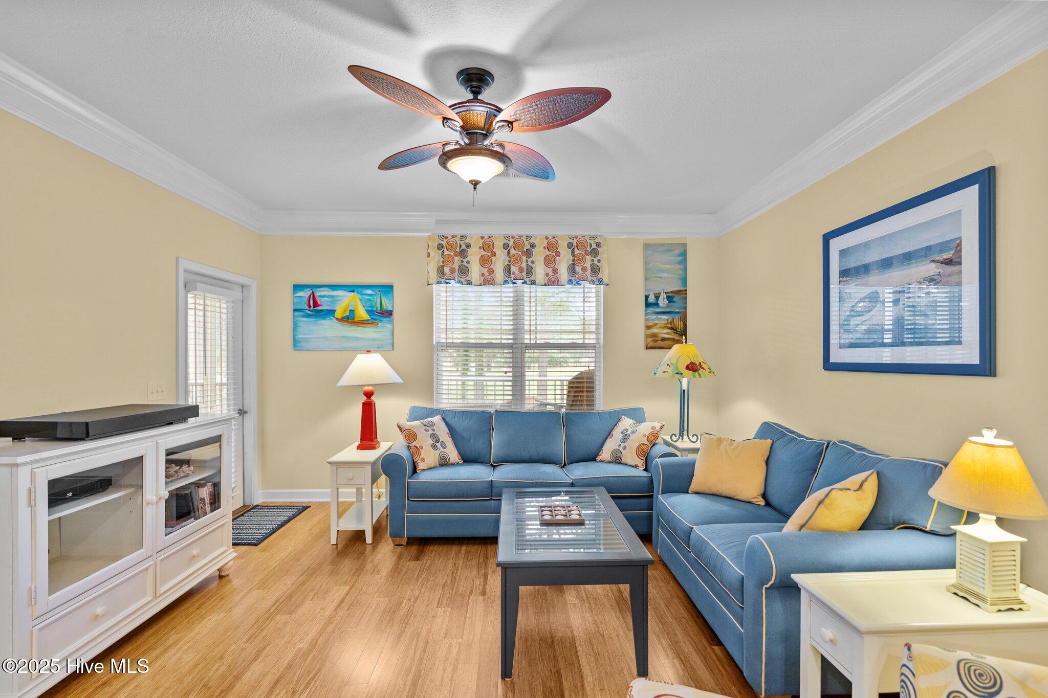 250 Woodlands Way Unit 14