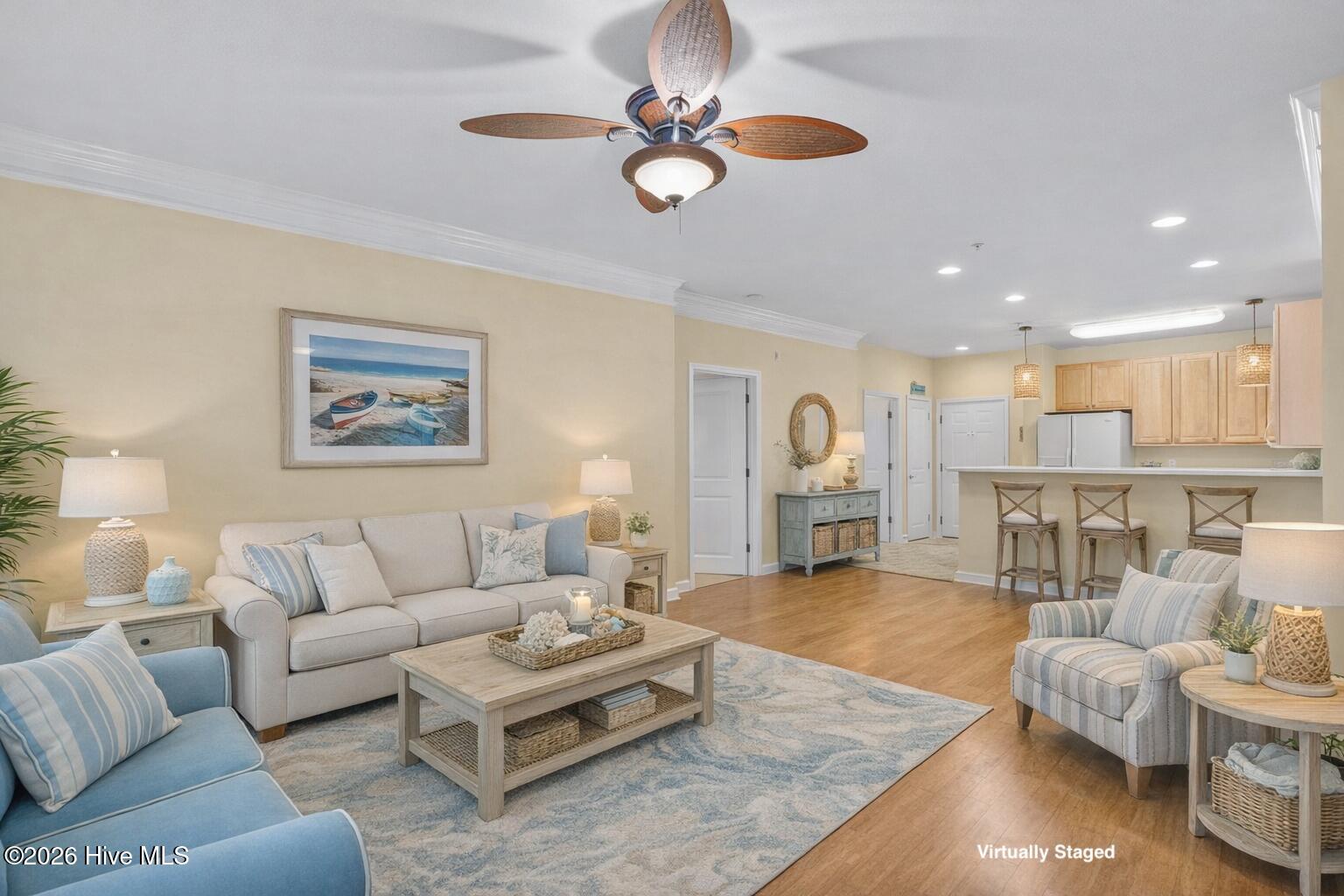 250 Woodlands Way Unit 14