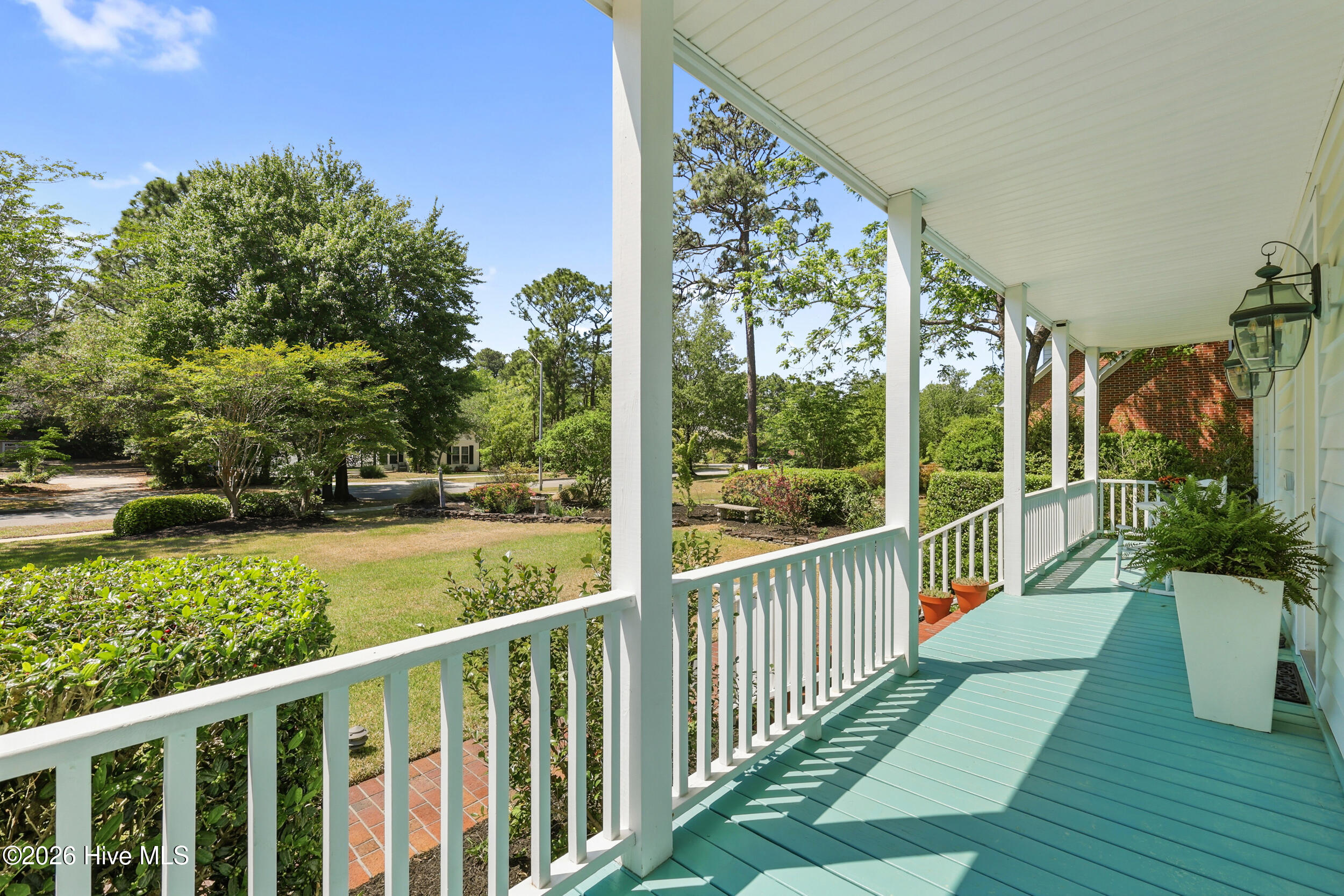 1422 Bexley Drive