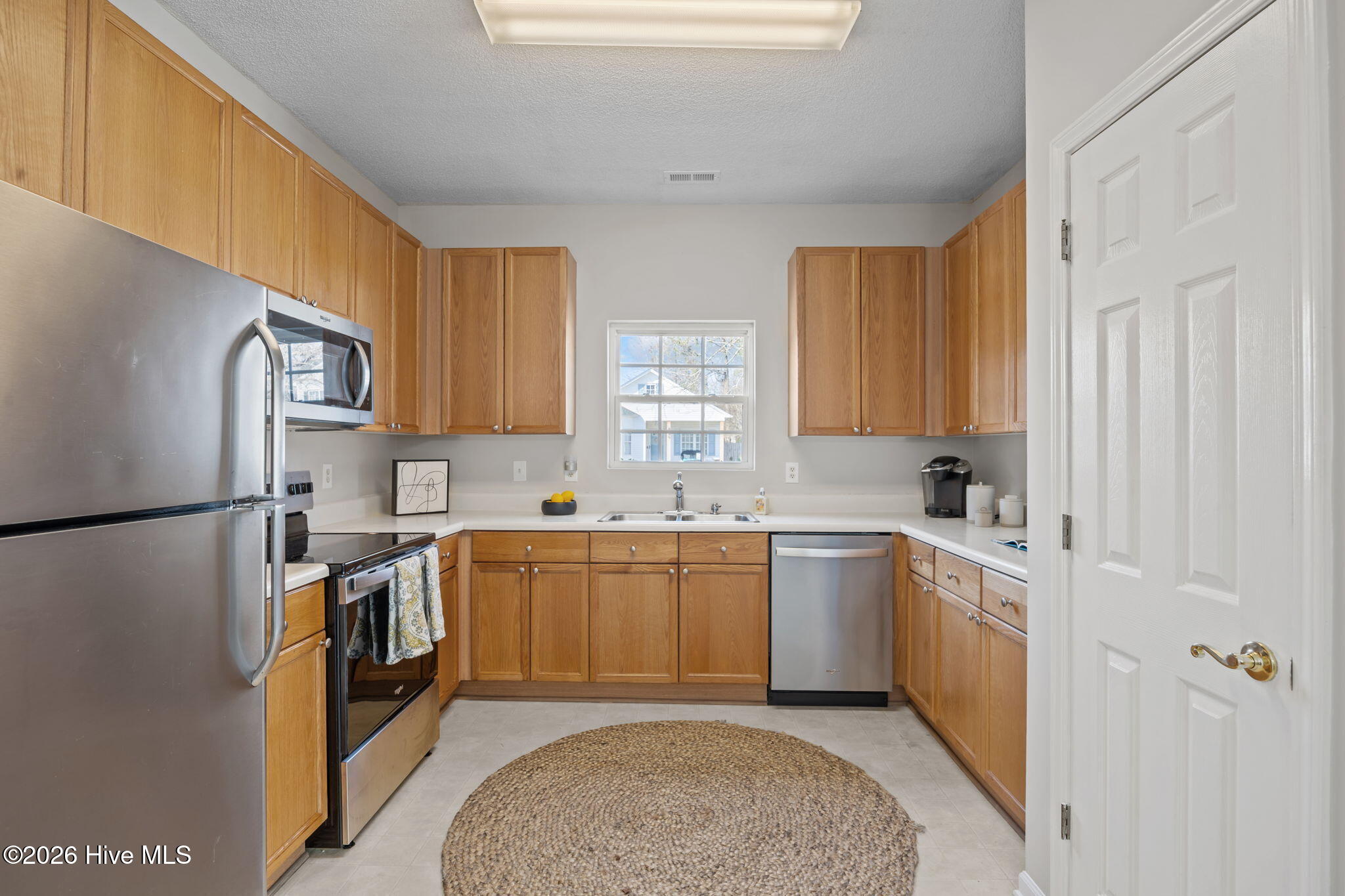 8602 Orchard Loop Road
