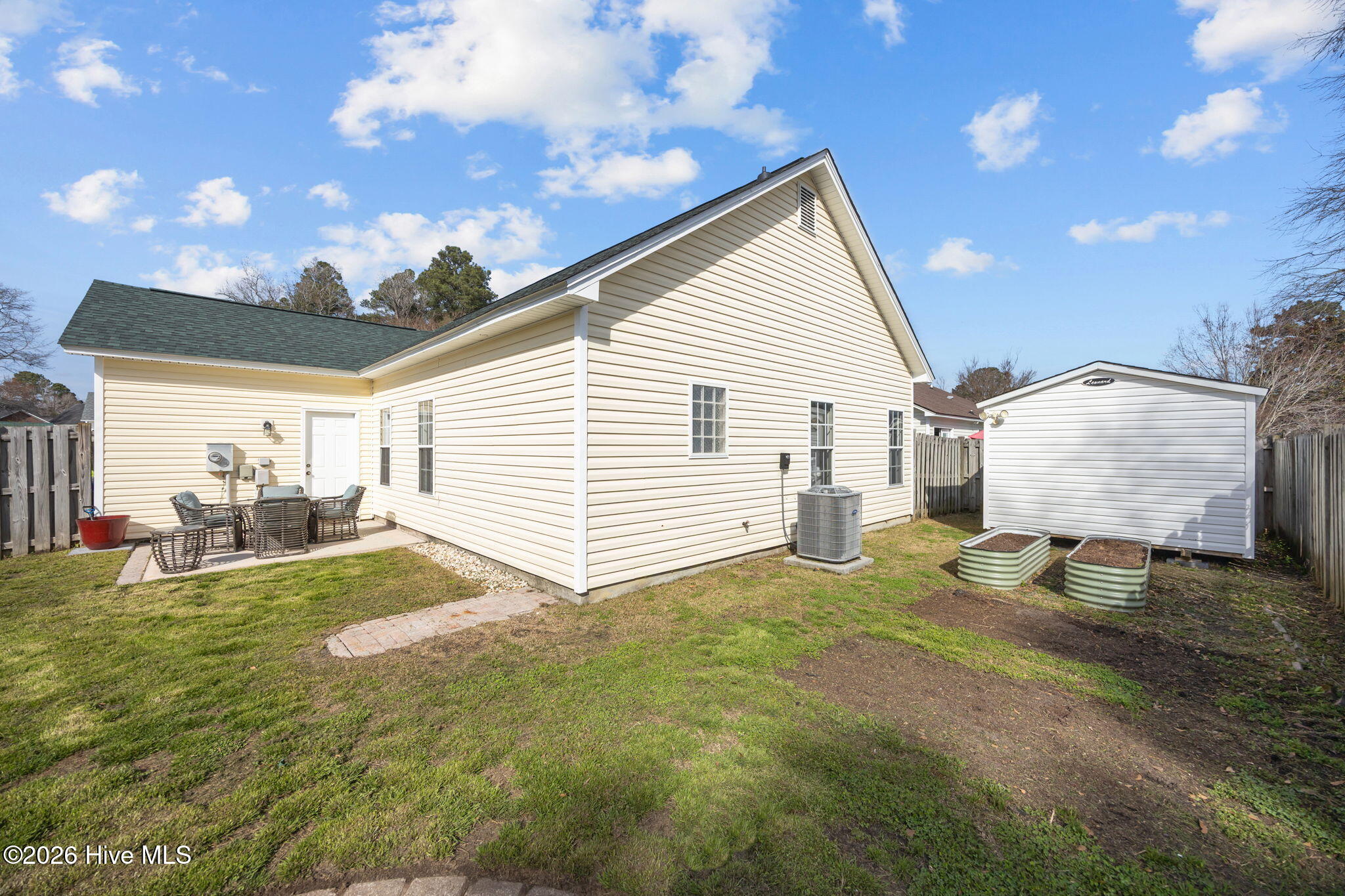8602 Orchard Loop Road