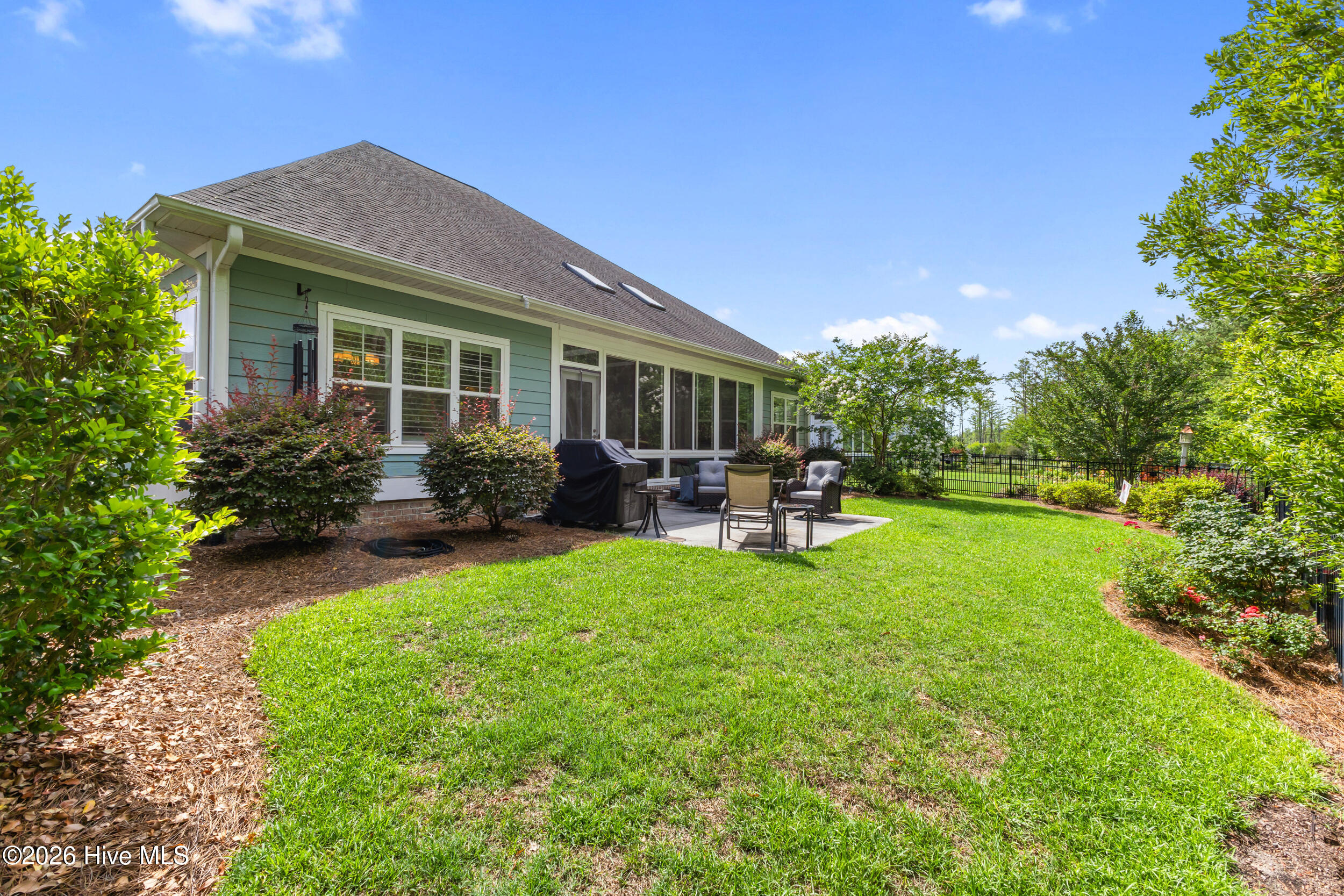 3069 Smeades Drive