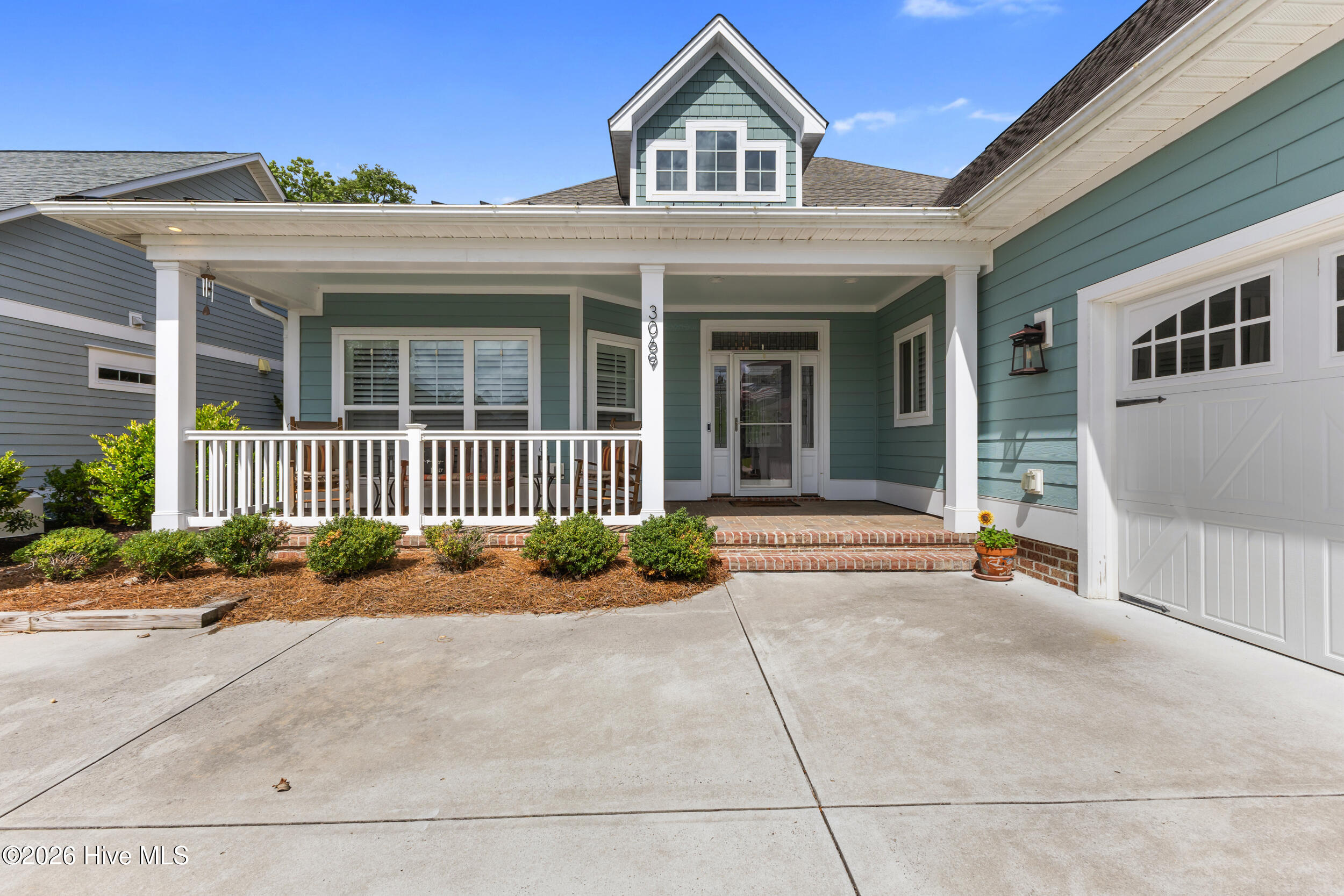 3069 Smeades Drive