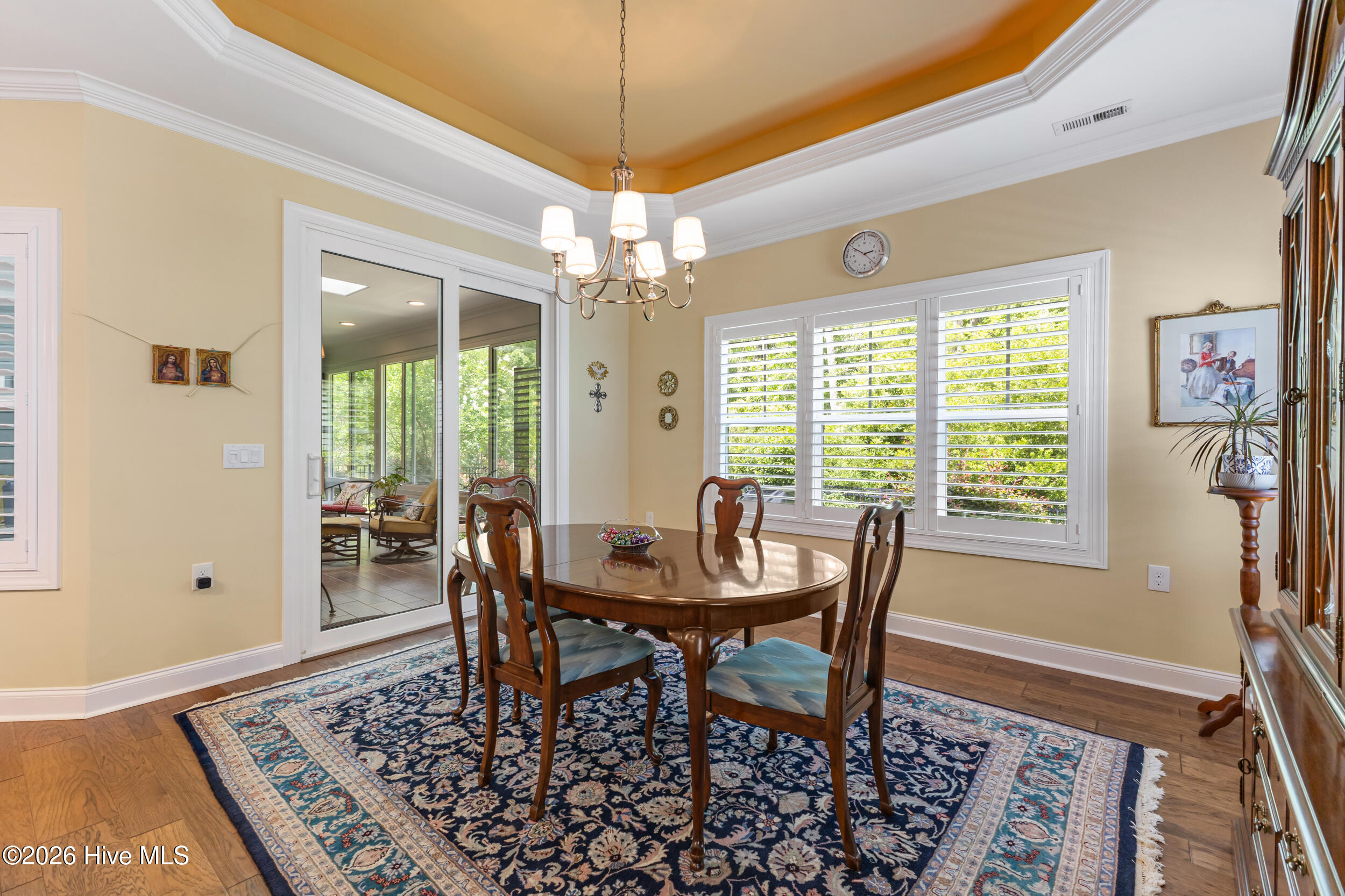 3069 Smeades Drive