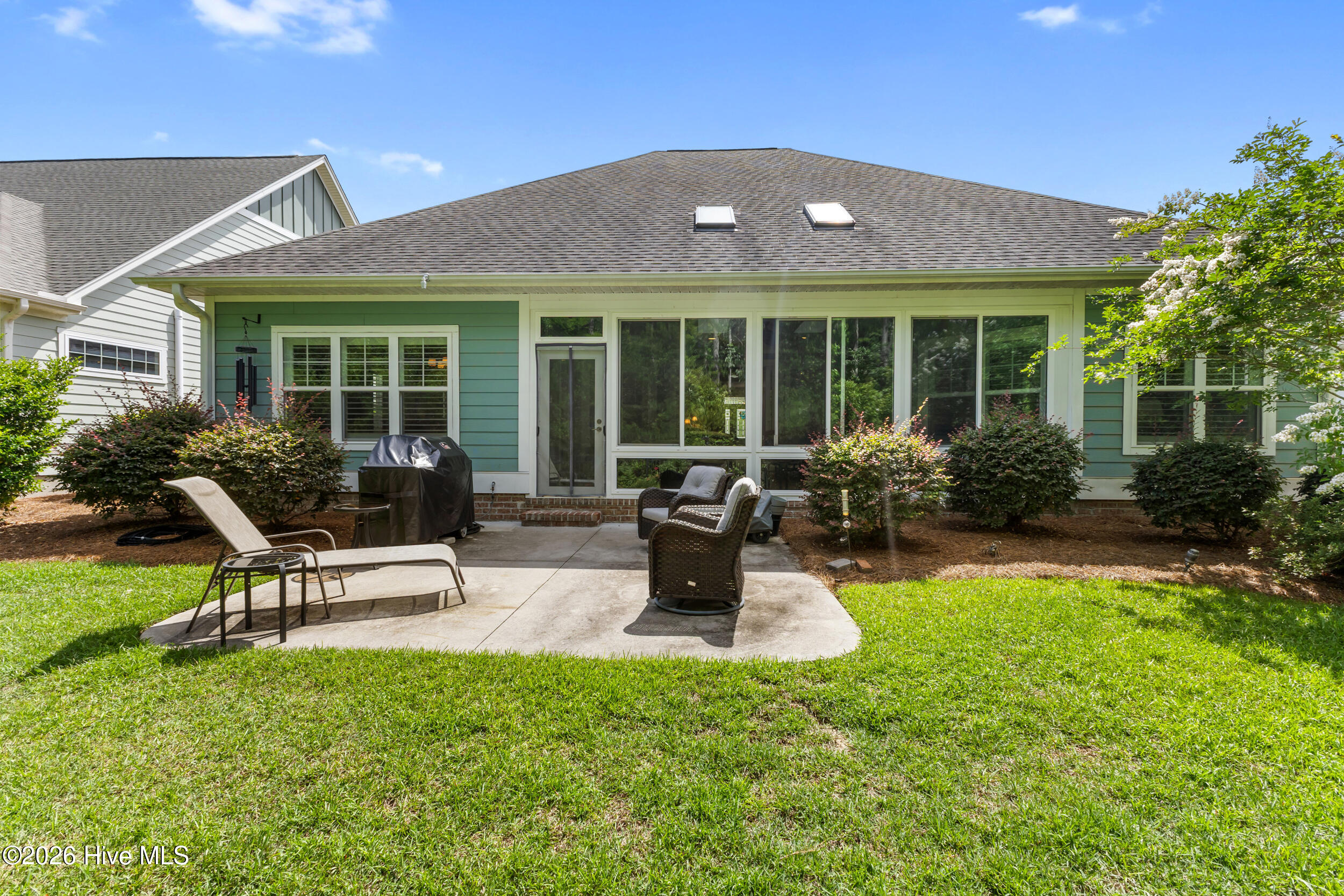 3069 Smeades Drive