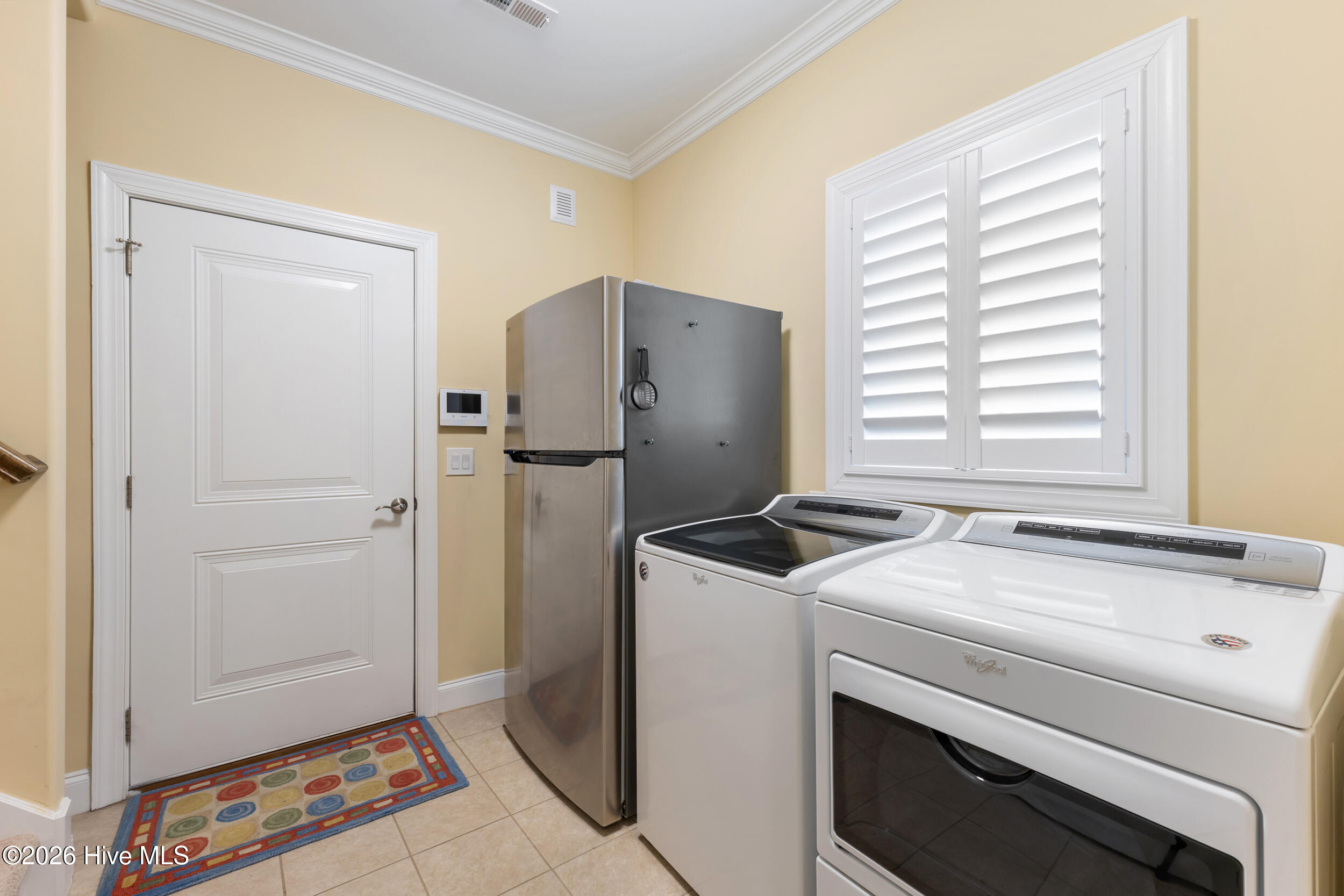 3069 Smeades Drive