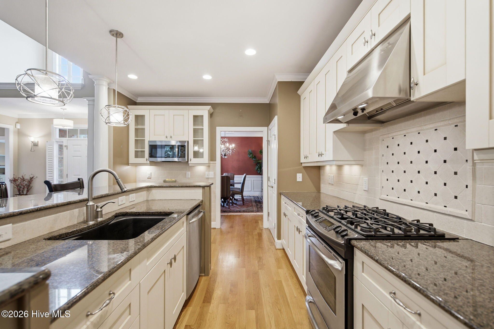 2118 Bay Colony Lane