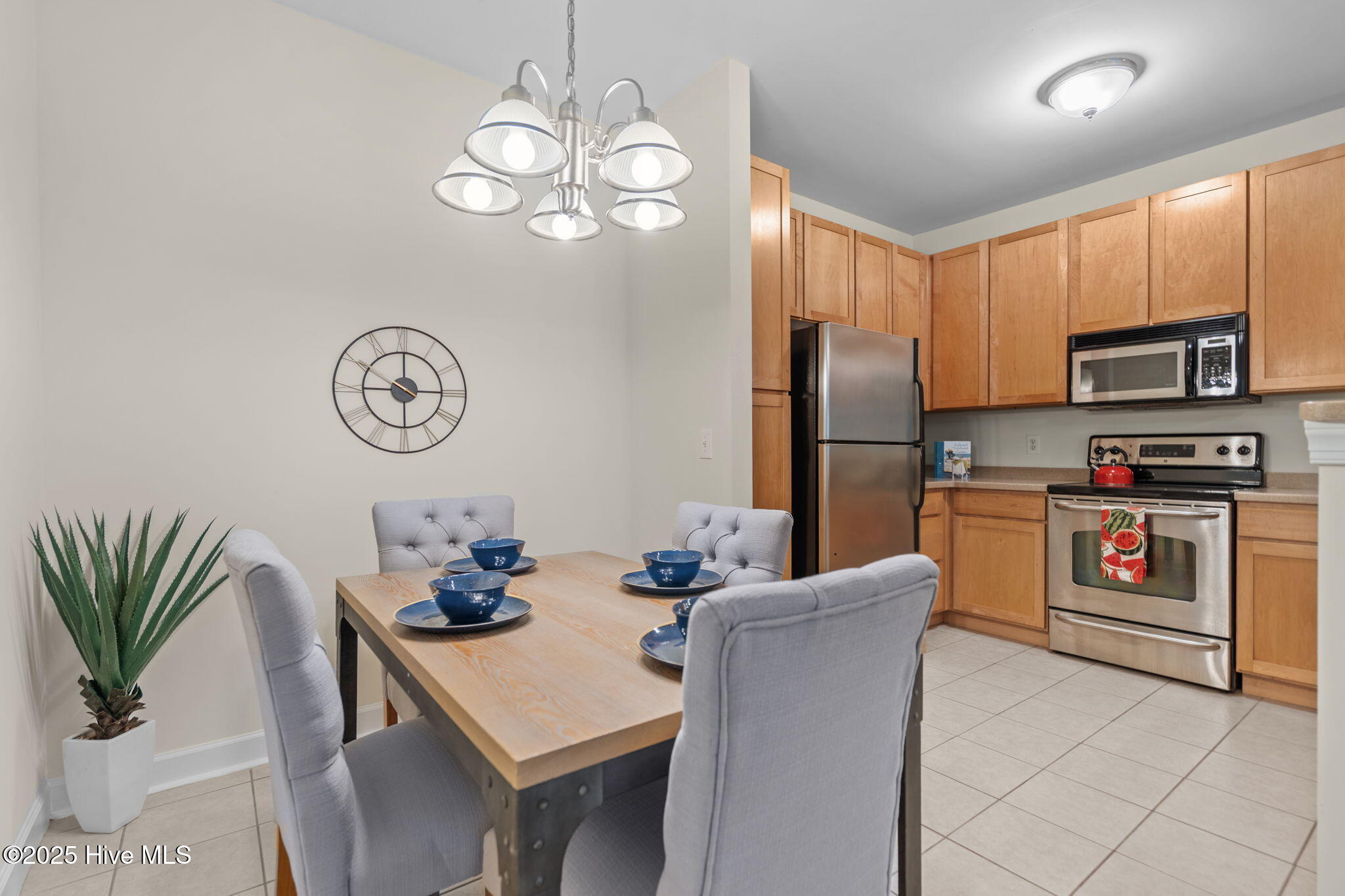 1505 Cadfel Court Unit 203