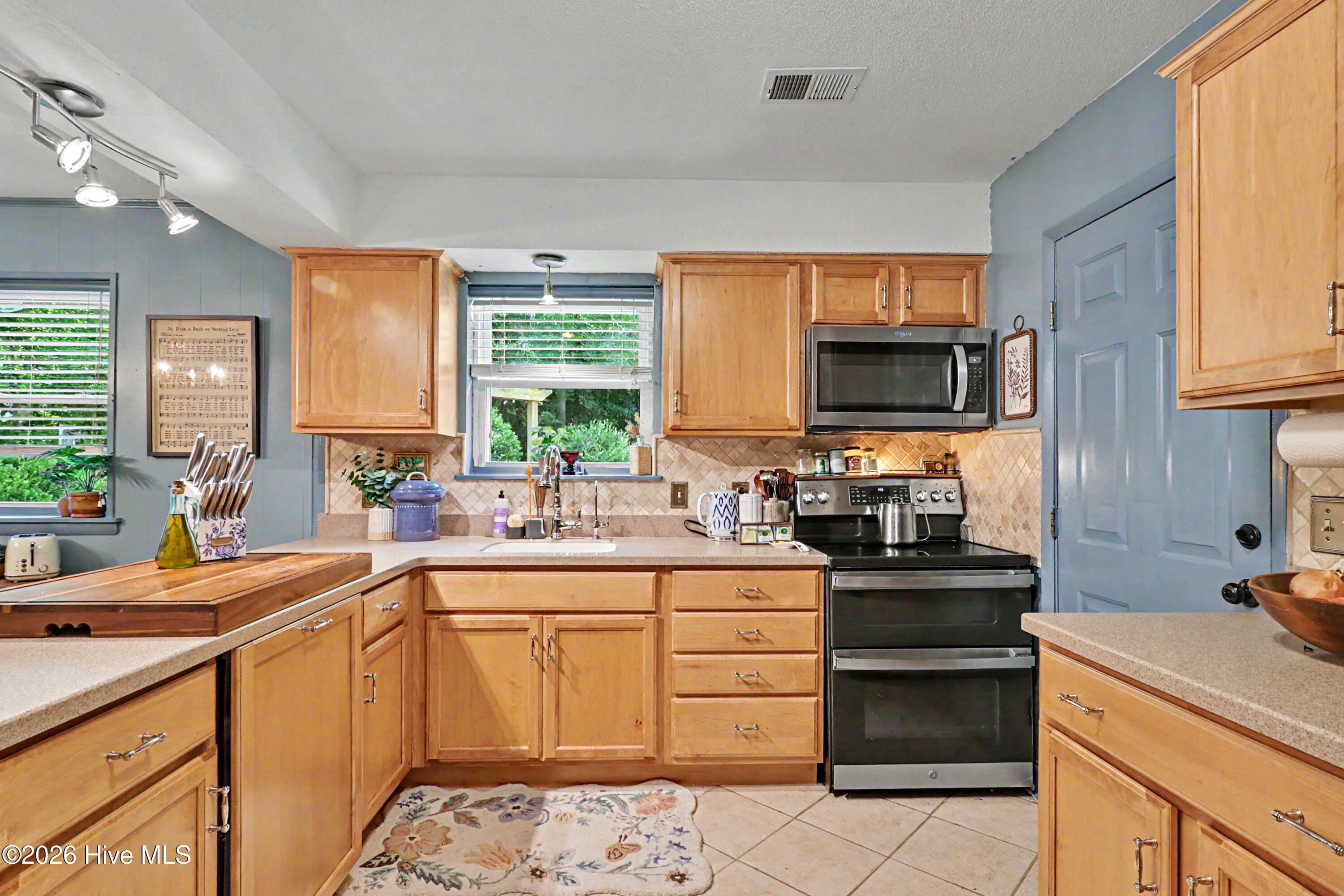 5850 Michelle Drive