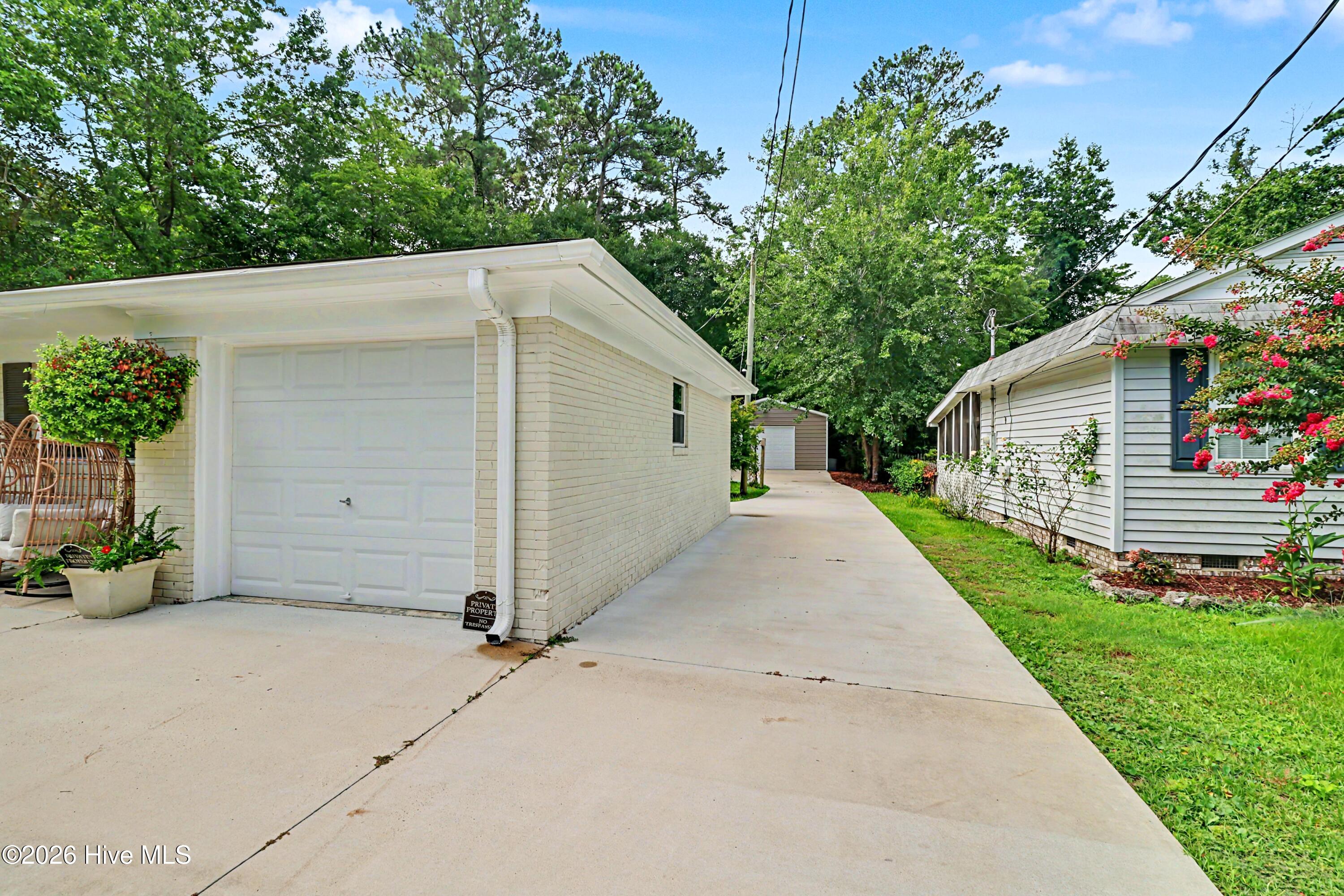 5850 Michelle Drive