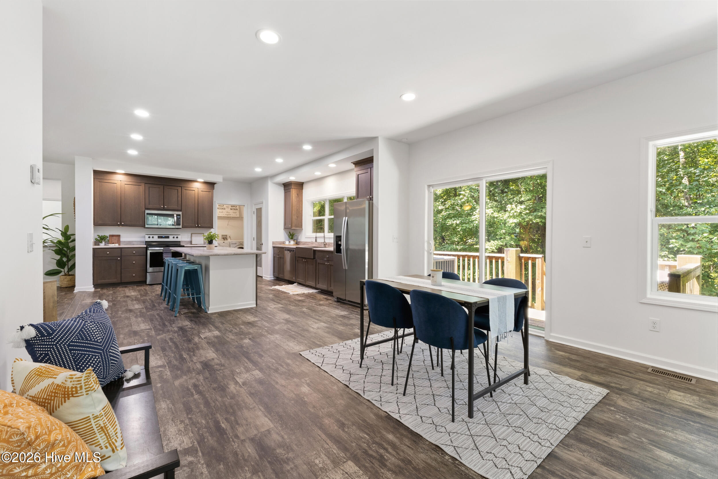 309 Burgaw Creek Loop Road