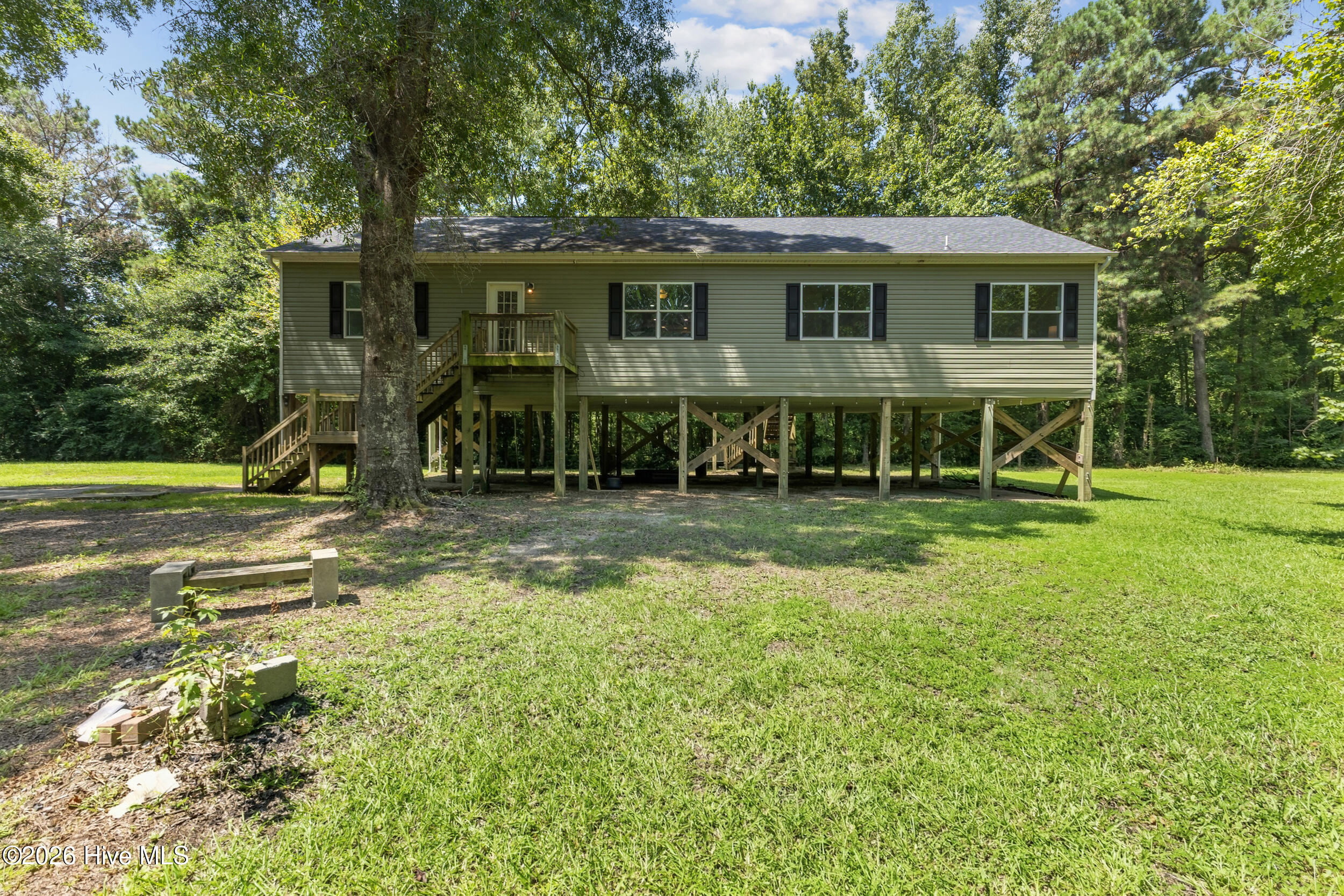 309 Burgaw Creek Loop Road