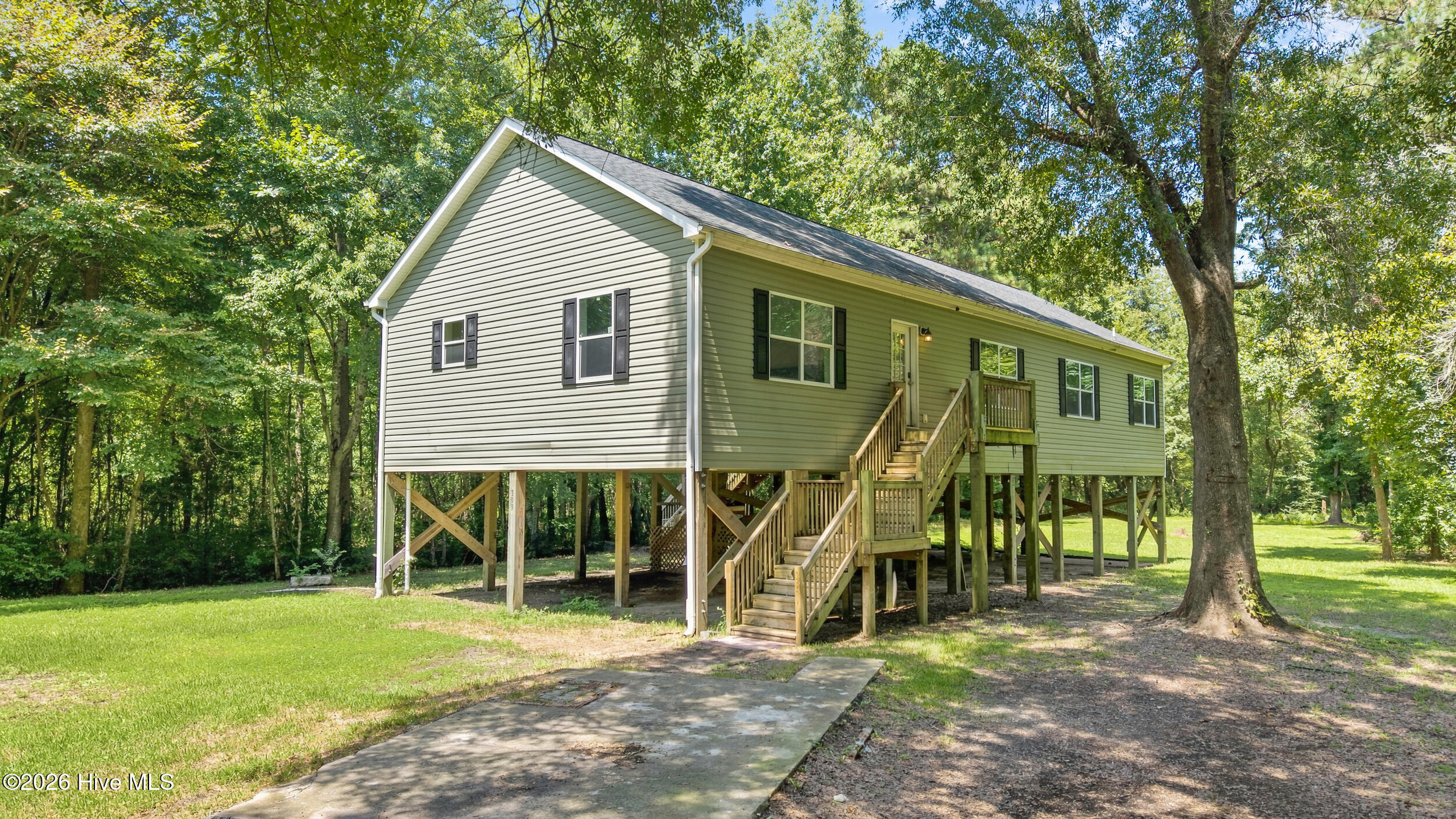 309 Burgaw Creek Loop Road