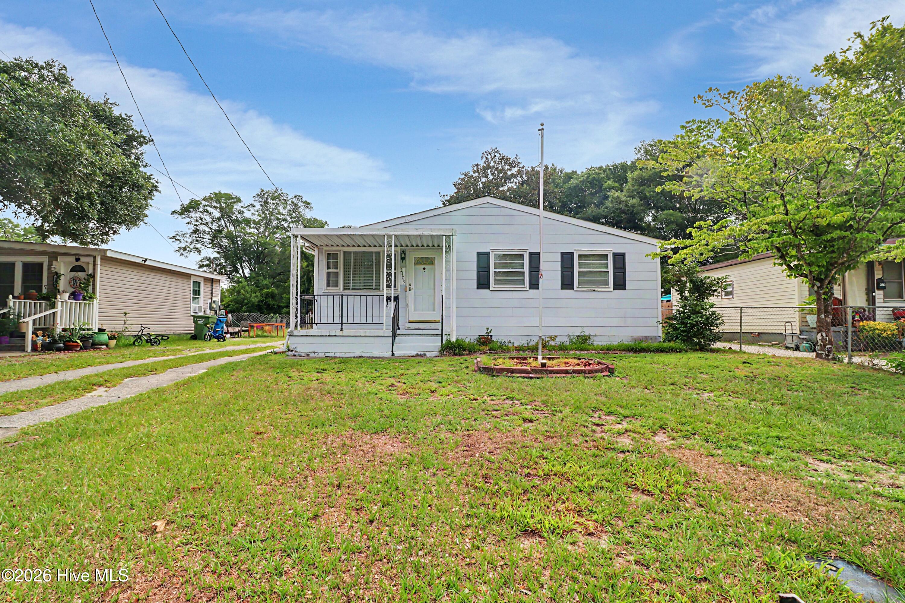2409 Louisiana Street