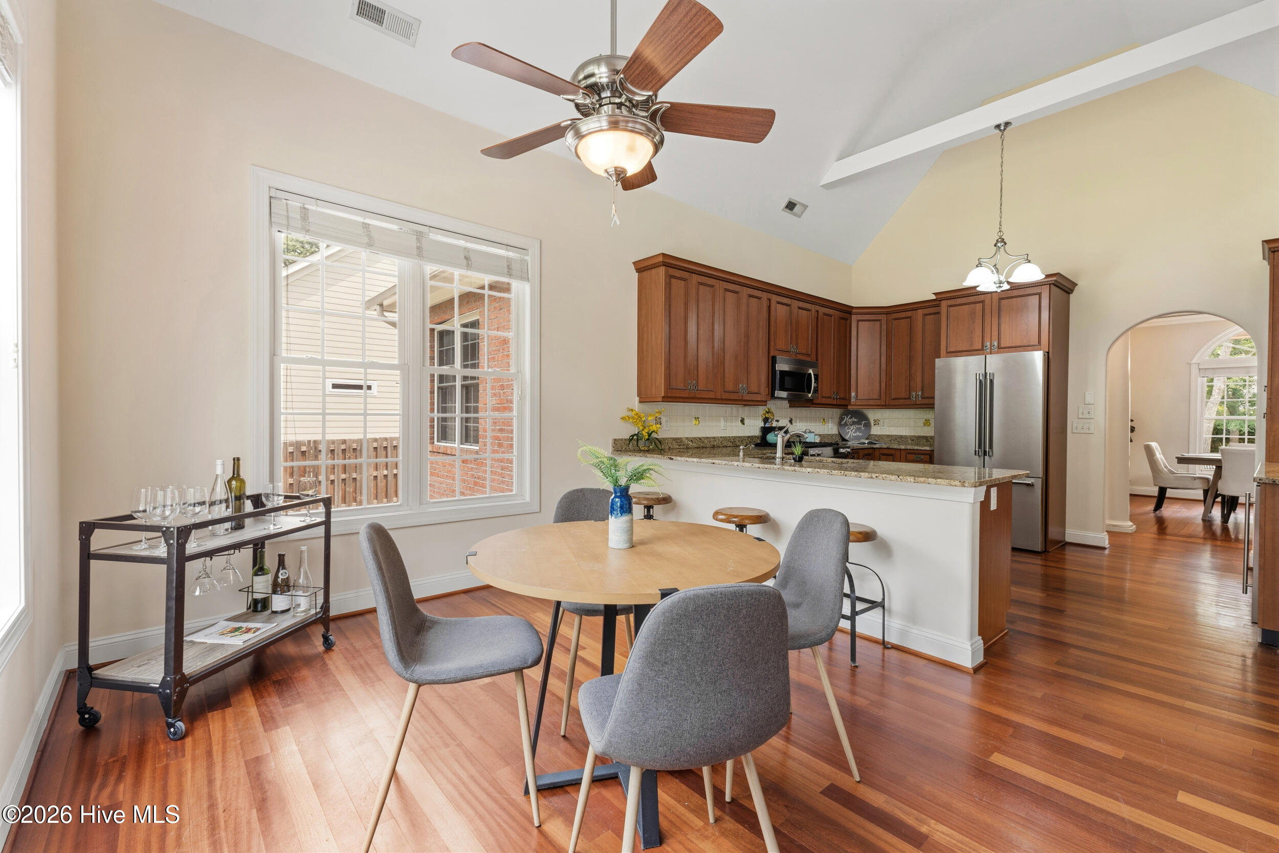 10233 Mariners Cove Court