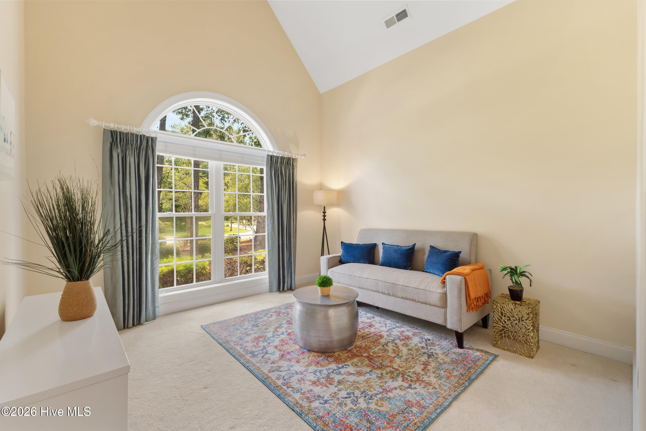 10233 Mariners Cove Court