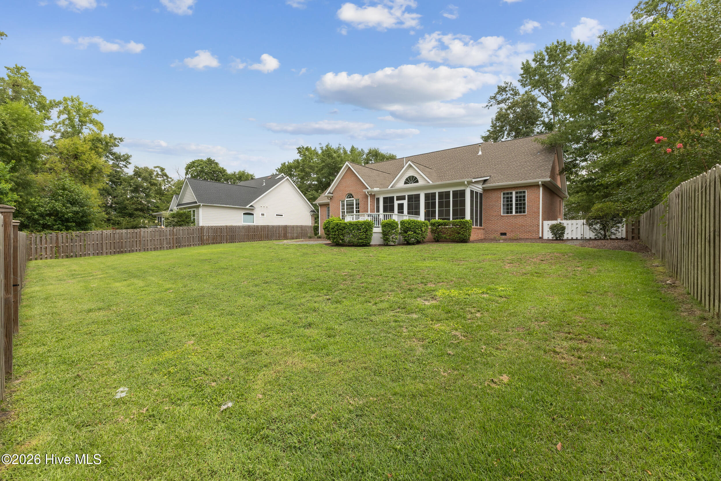 10233 Mariners Cove Court
