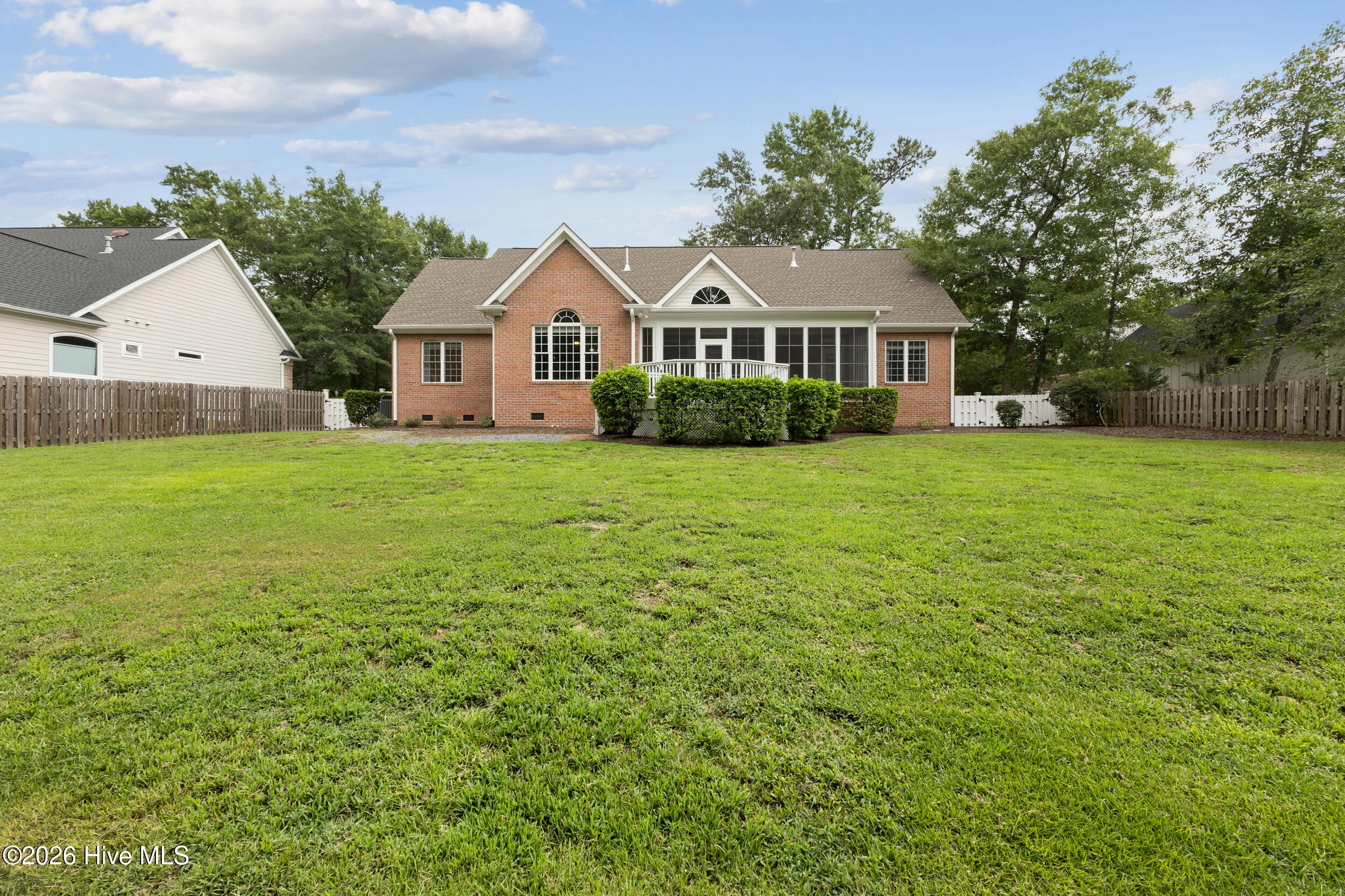 10233 Mariners Cove Court