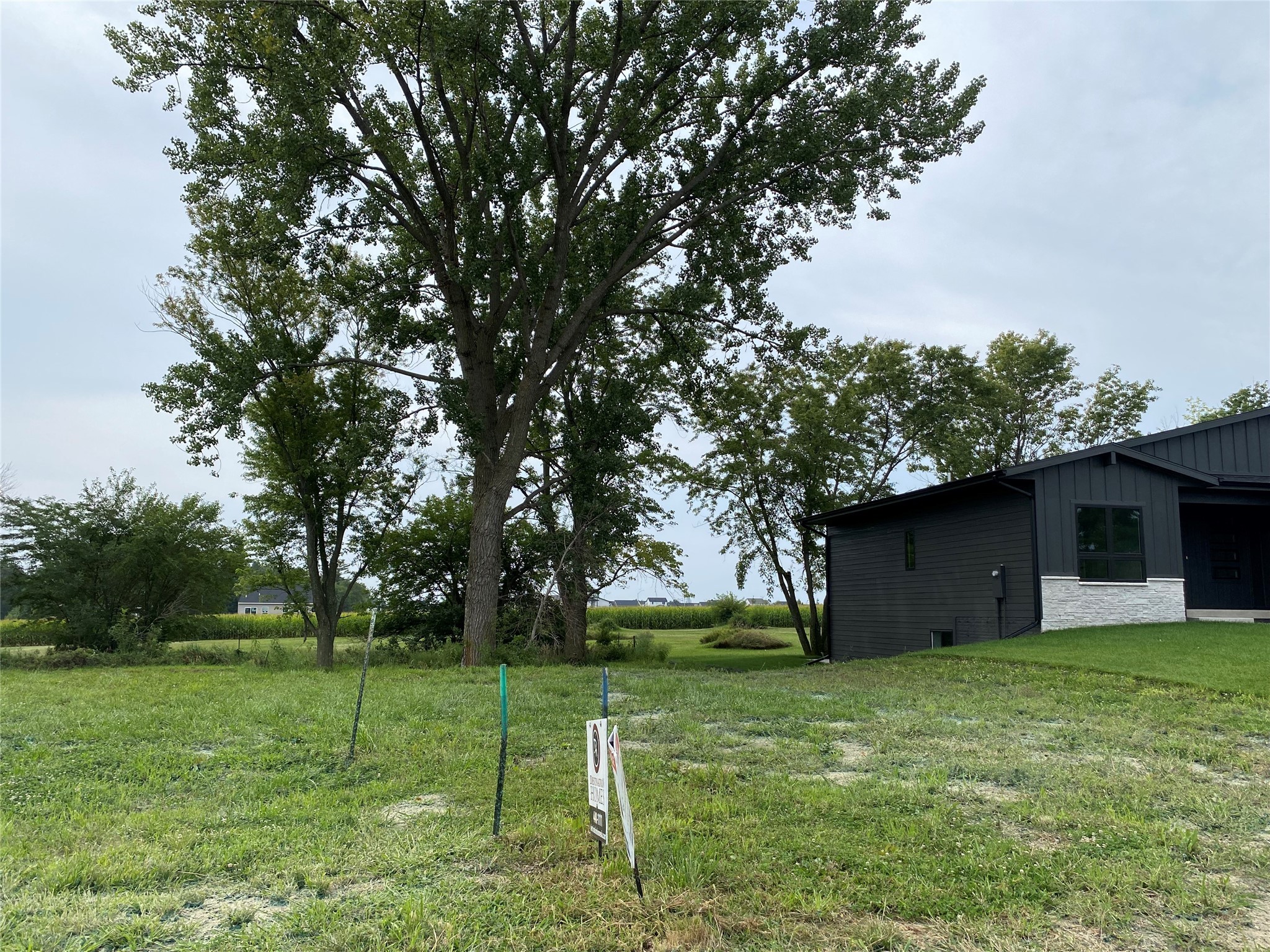 60 NW Wilder Court