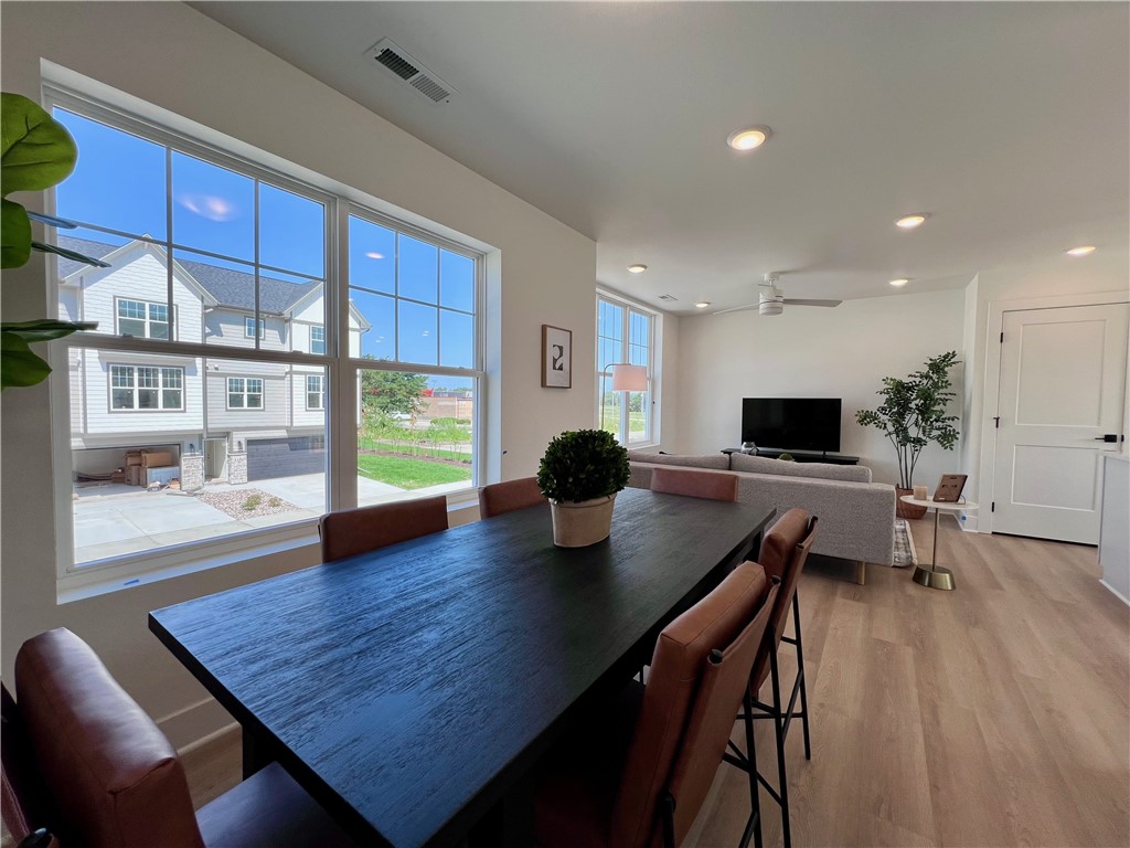 1485 SE Superior Lane