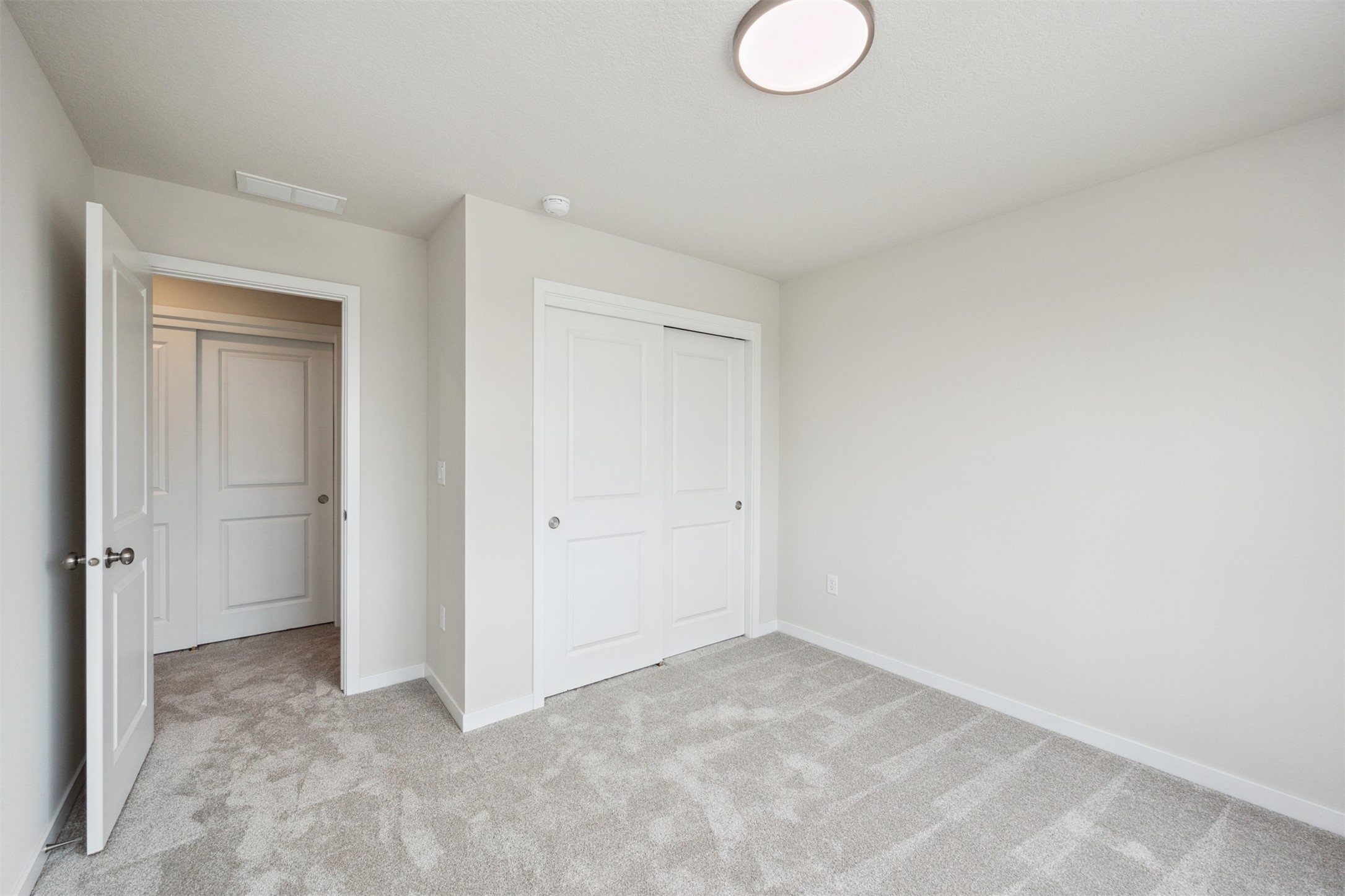 1077 NW Yorktown Drive