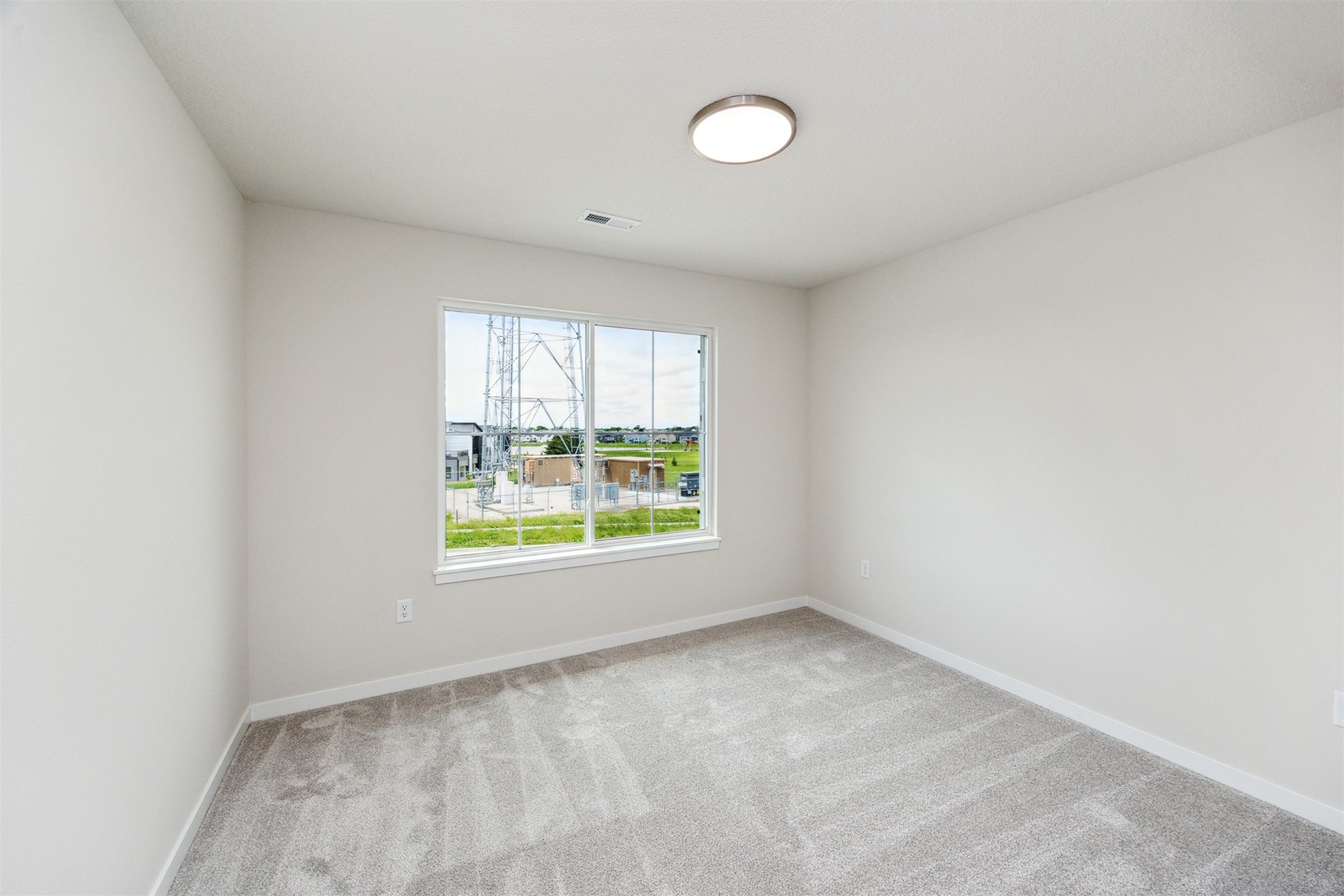 1077 NW Yorktown Drive