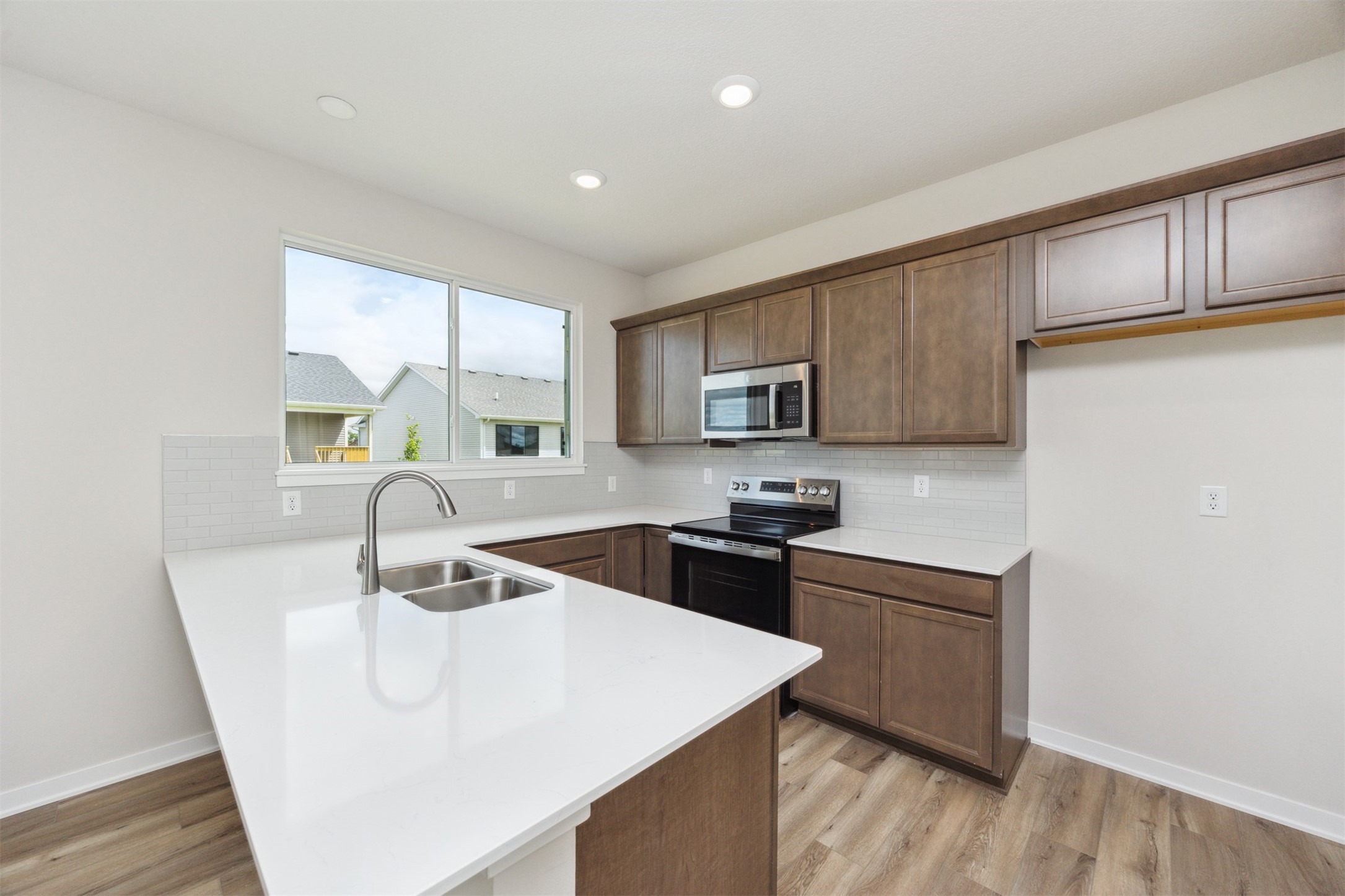 1077 NW Yorktown Drive