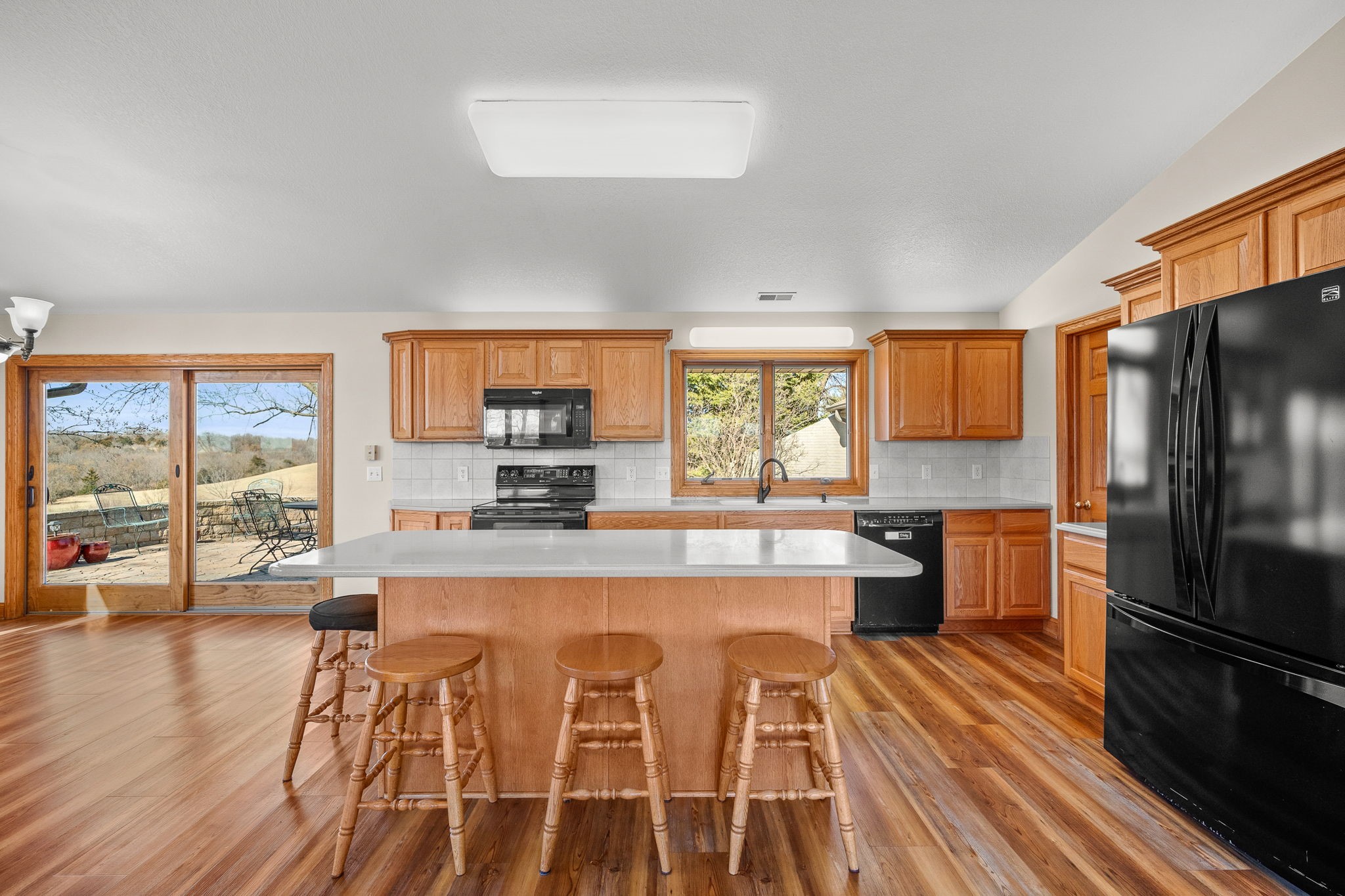 16072 County Road R45 Highway