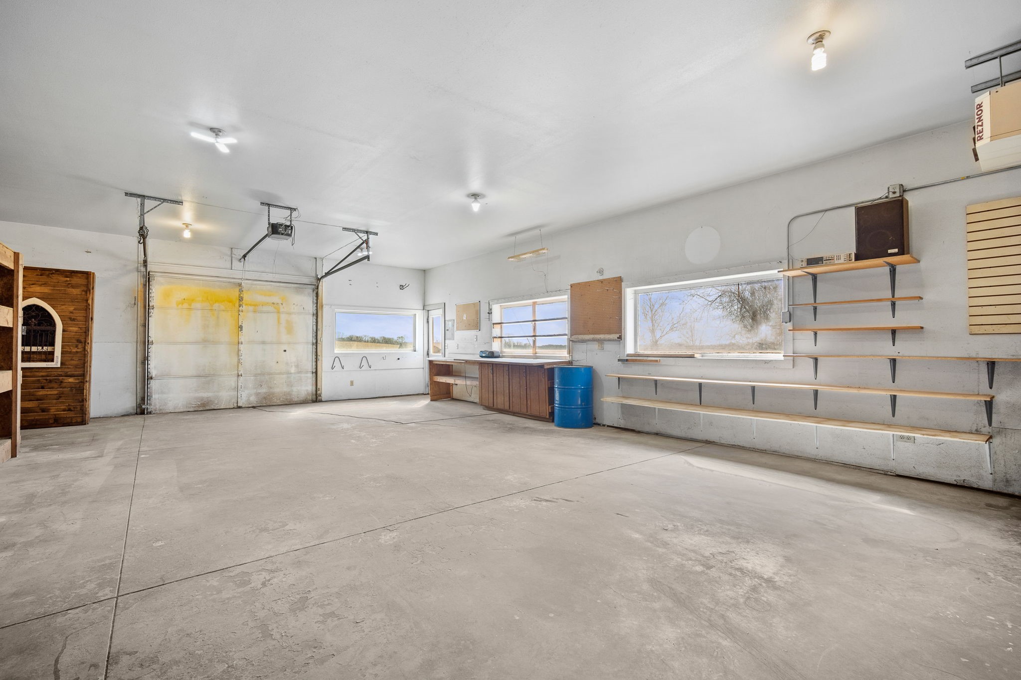 16072 County Road R45 Highway