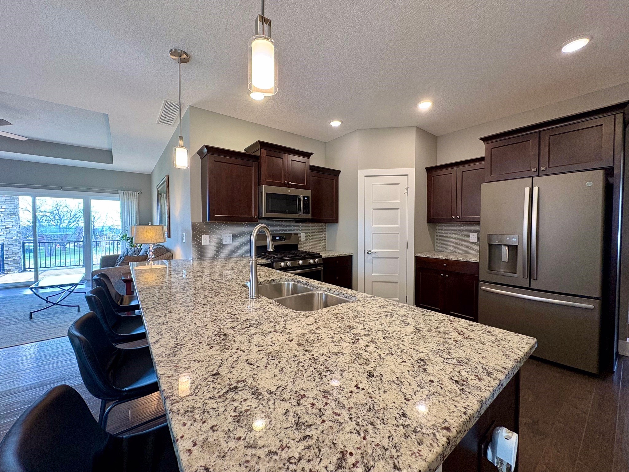 9401 Bellflower Lane