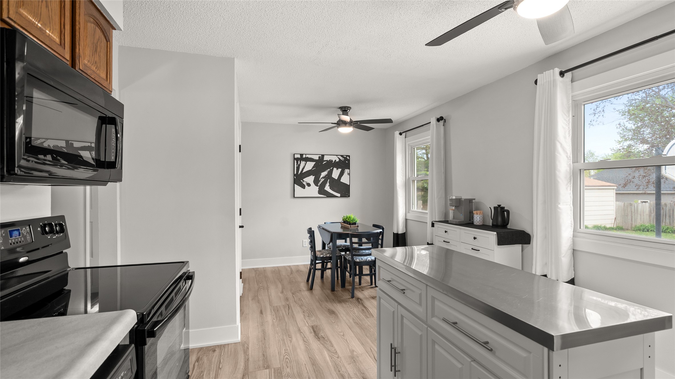 317 NW Morningside Drive